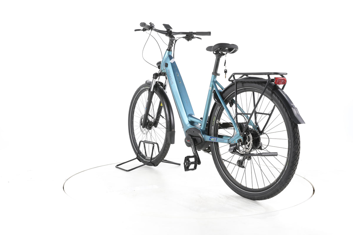 Pegasus Premio EVO Trekking E-Bike Tiefeinsteiger - Image 9