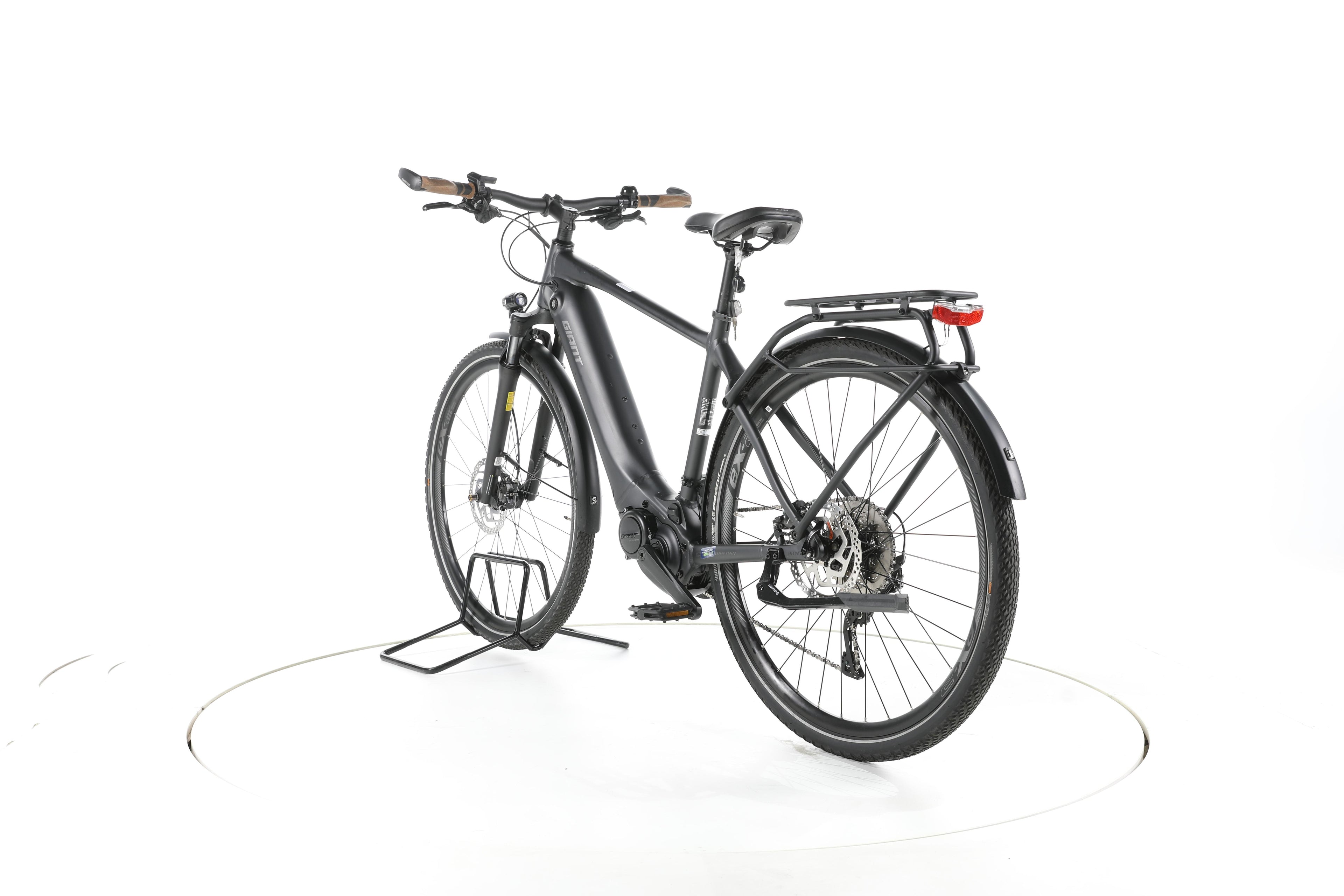Giant Explore E+1 Trekking E-Bike - Image 9