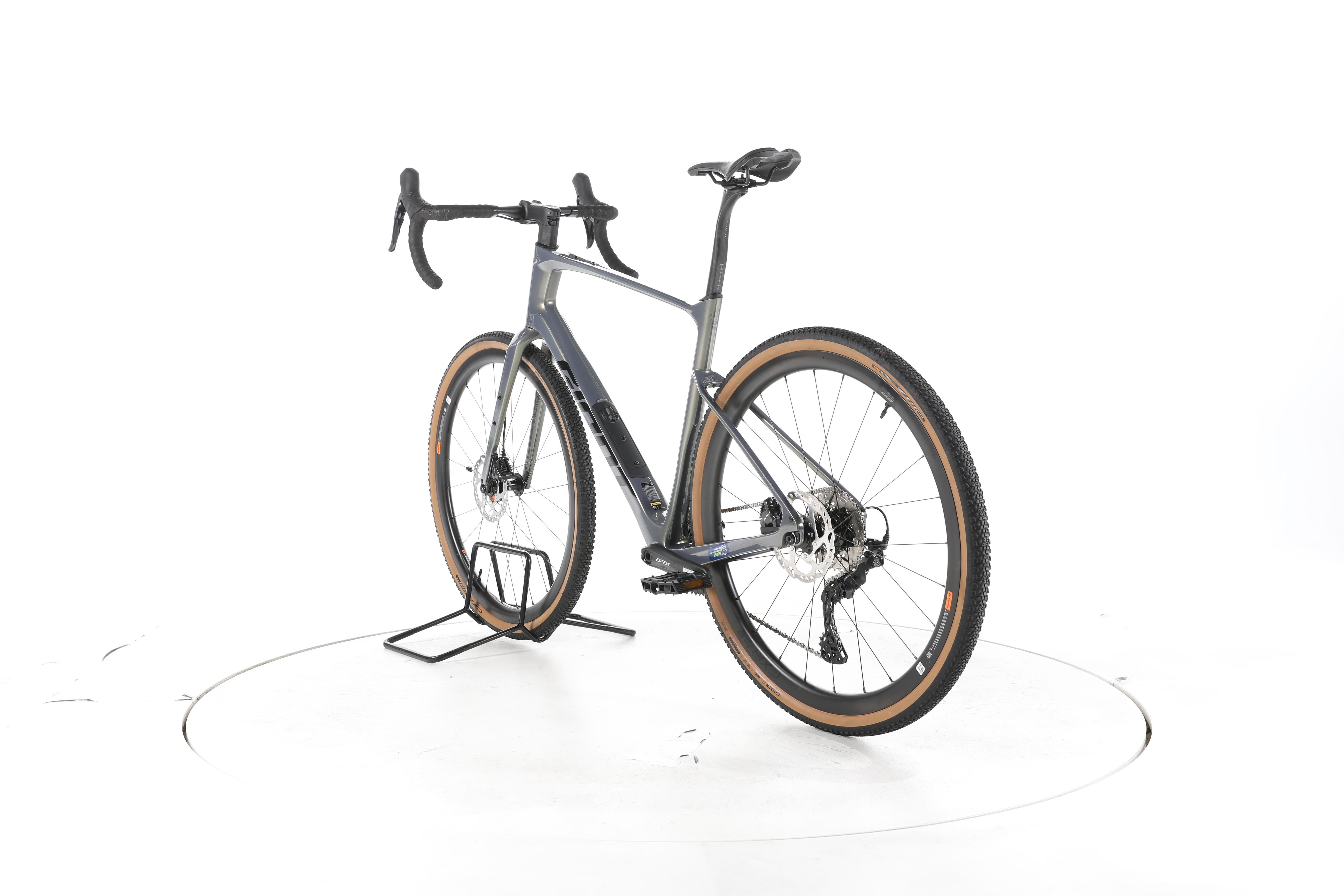 Giant Revolt Advanced 0 Gravelbike Carbon - Image 9