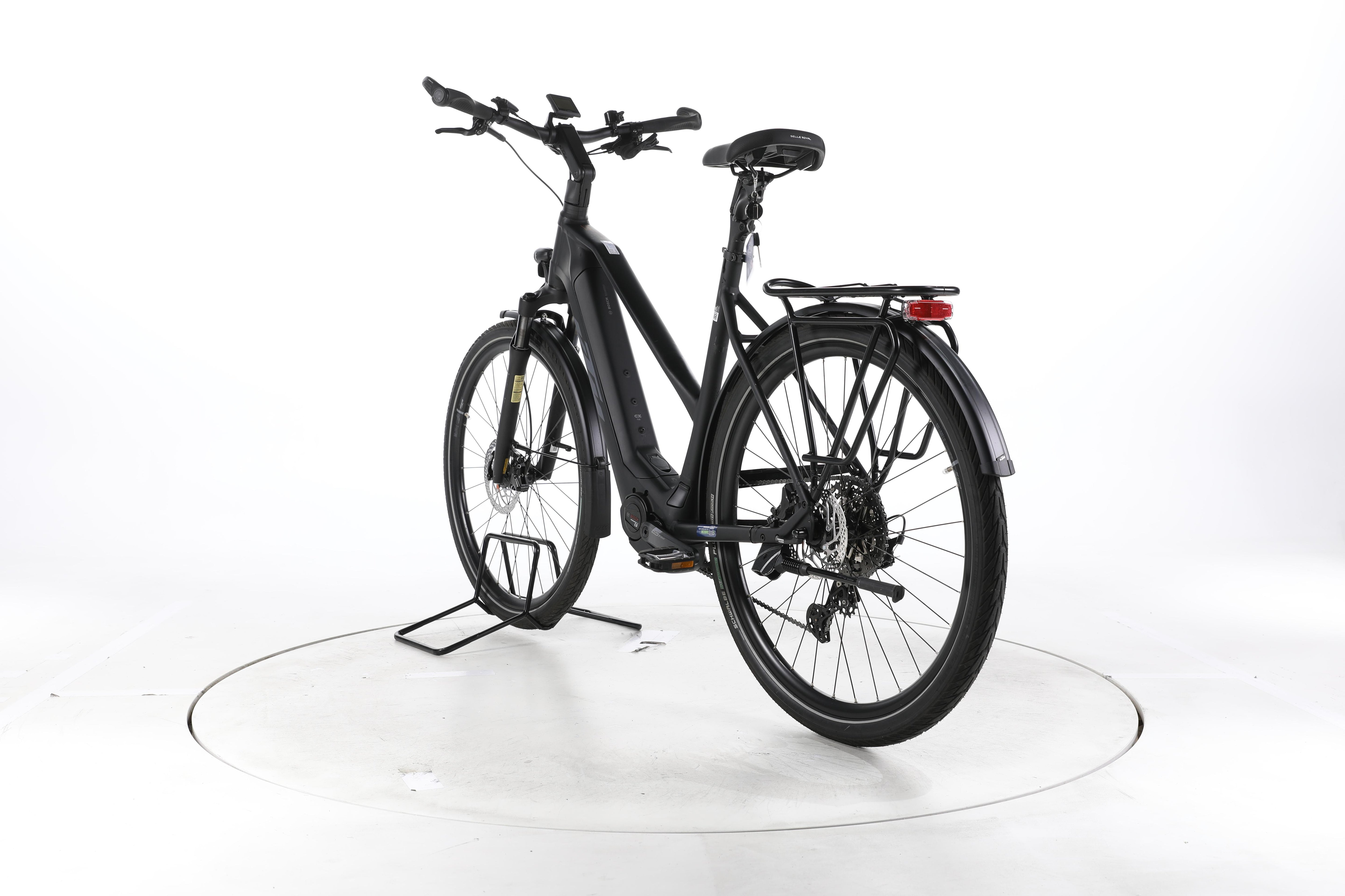 KTM Macina Style 730 Trekking E-Bike 2024 - Image 9