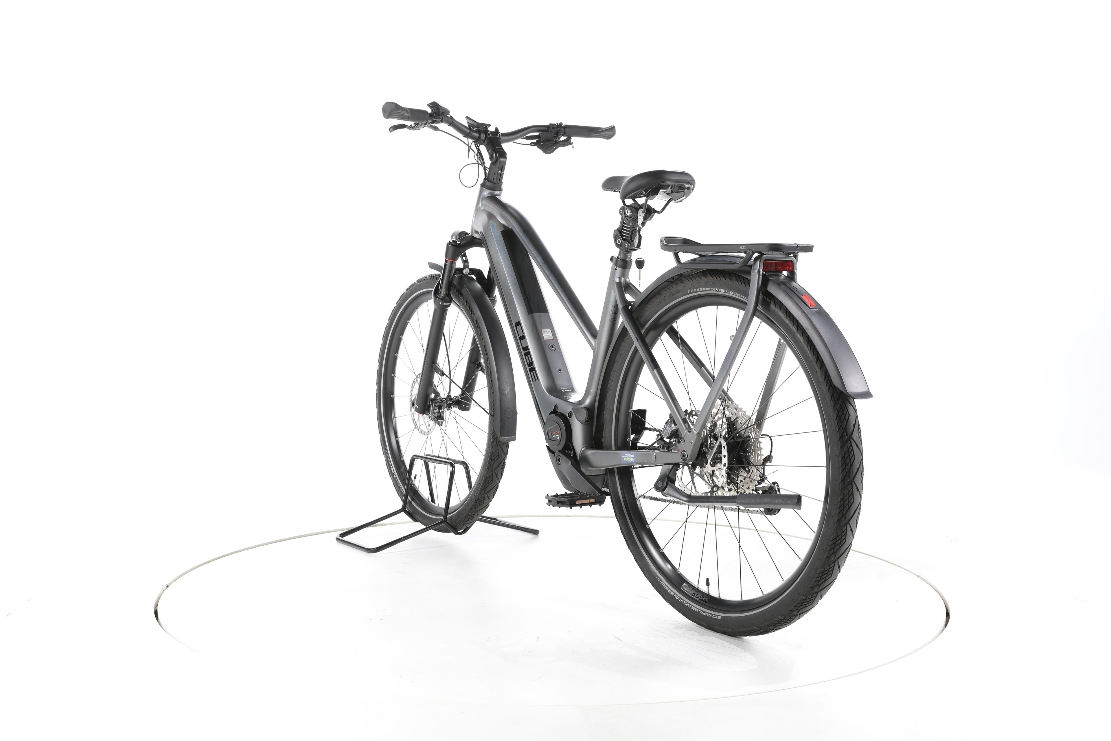 Cube Kathmandu Hybrid SLT Trekking E-Bike 2023 - Image 9