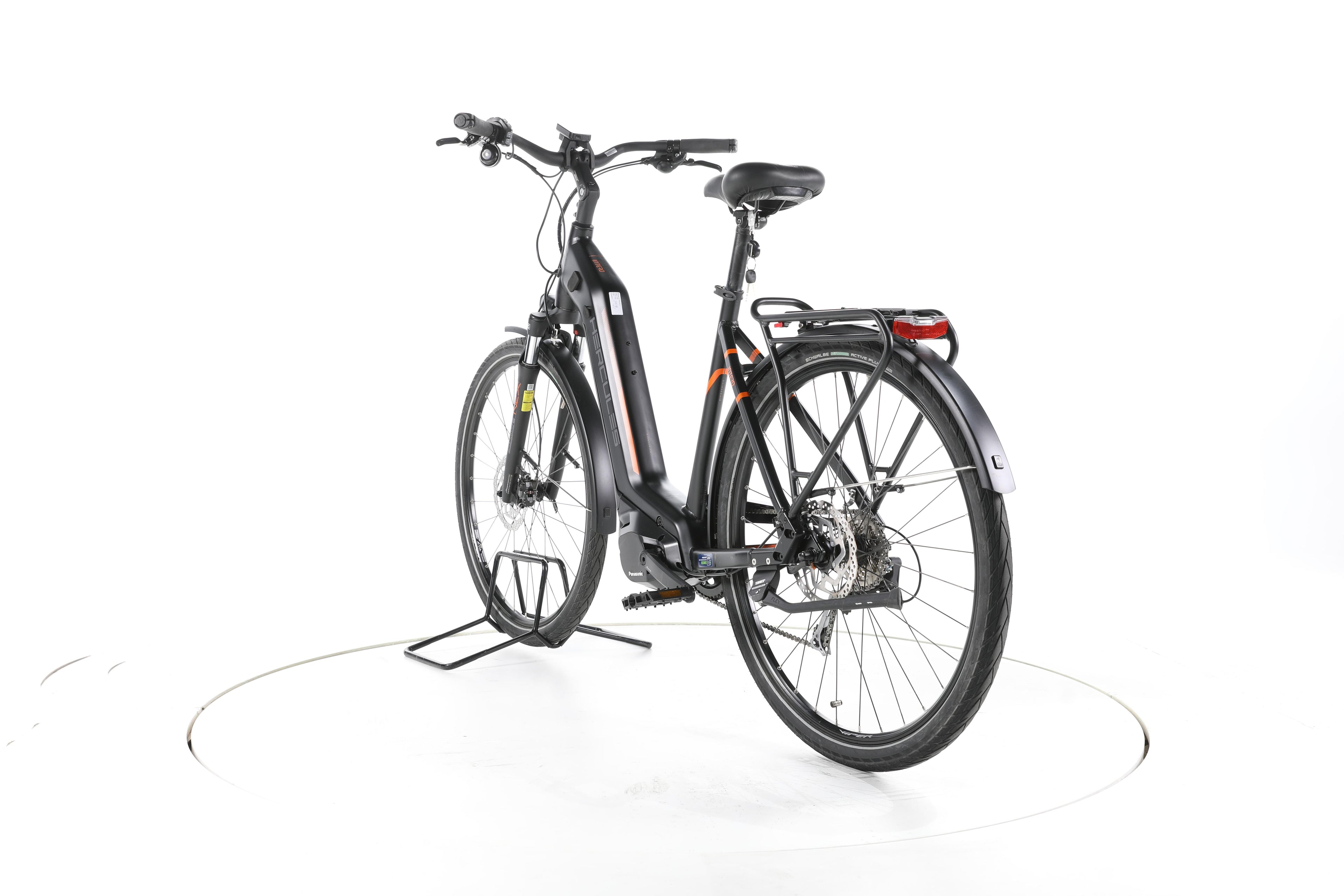Hercules Intero Trekking E-Bike Tiefeinsteiger - Image 9