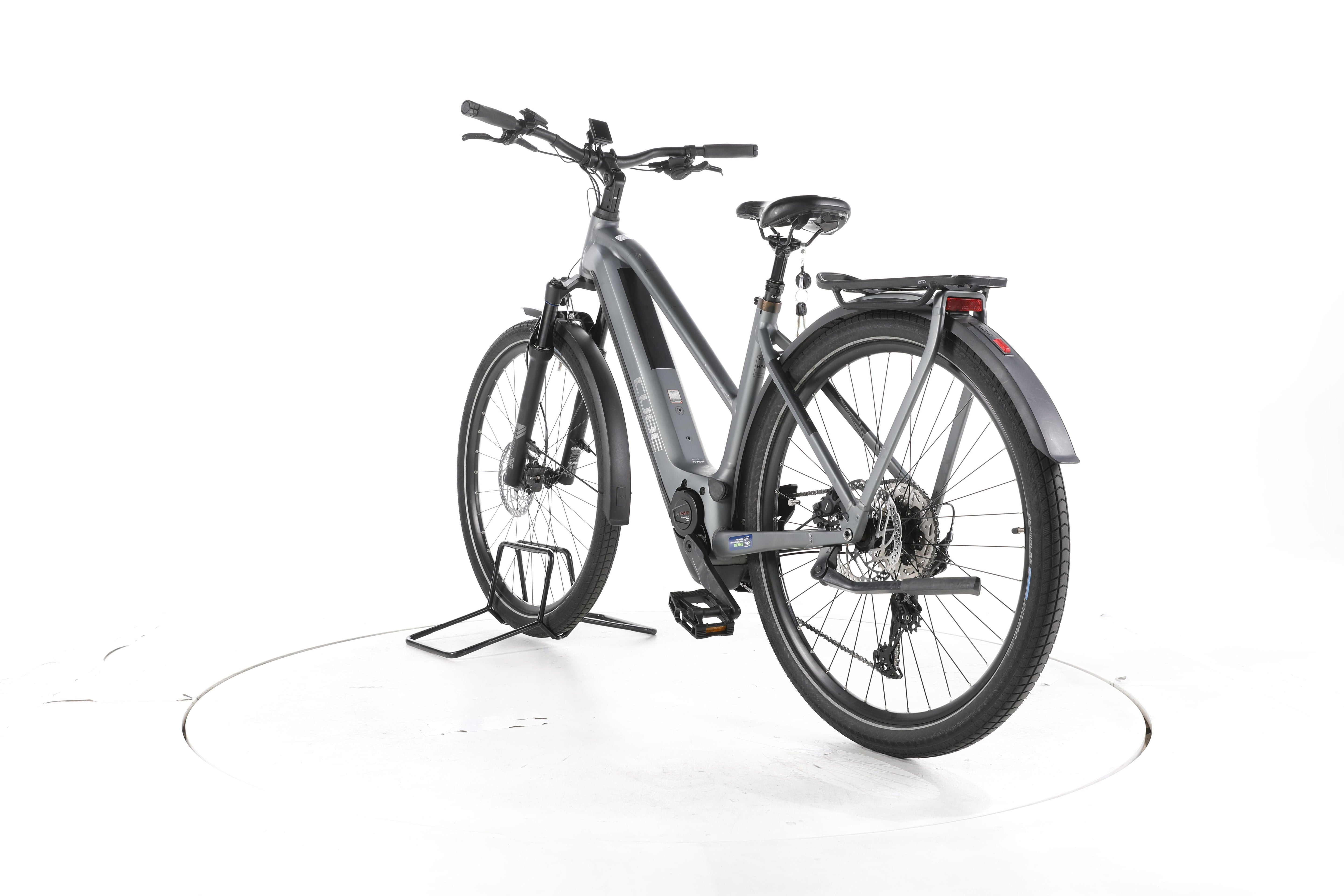 Cube Kathmandu Hybrid Pro Trekking E-Bike - Image 9