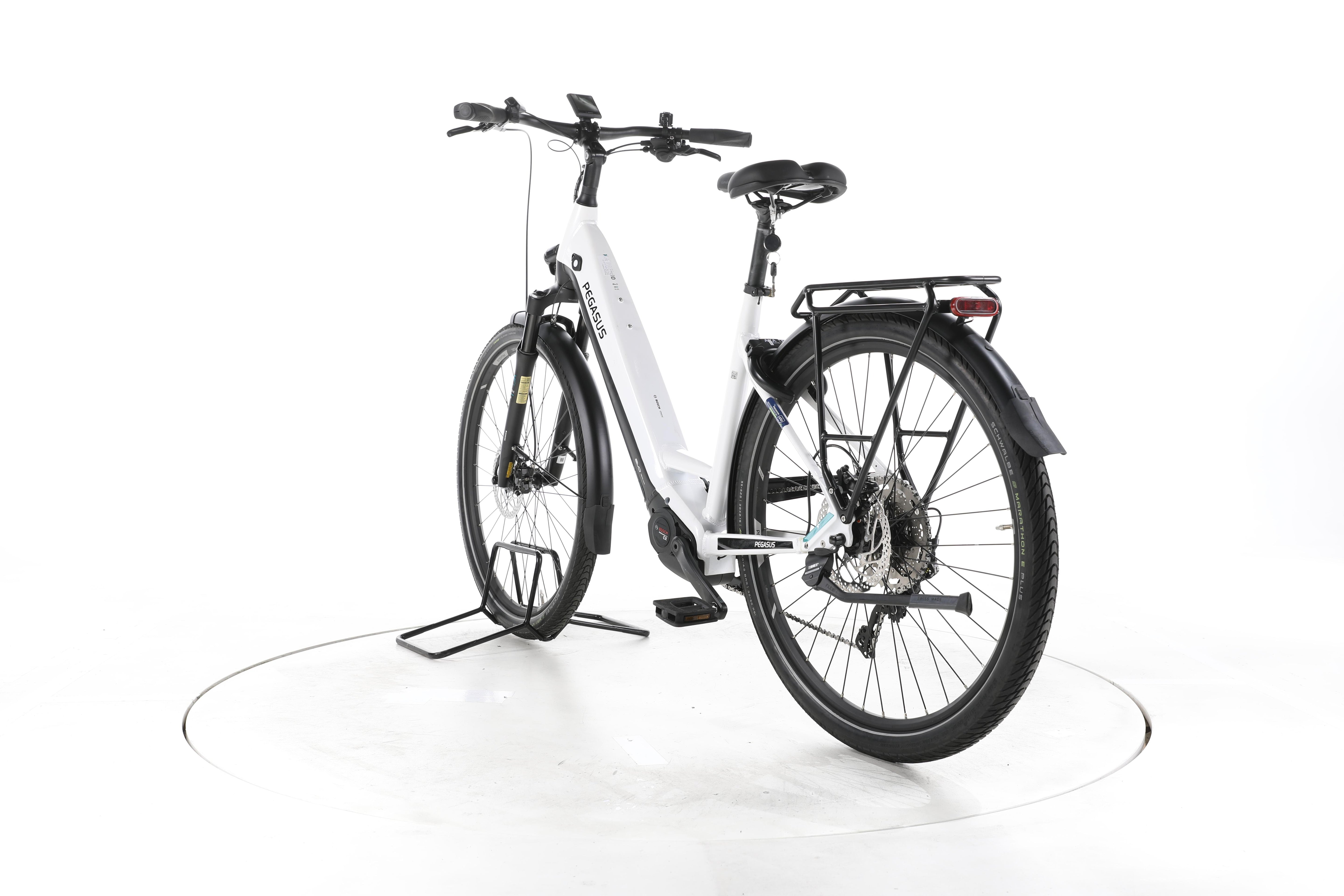 Pegasus Premio EVO Lite Trekking E-Bike Tiefeinsteiger - Image 9