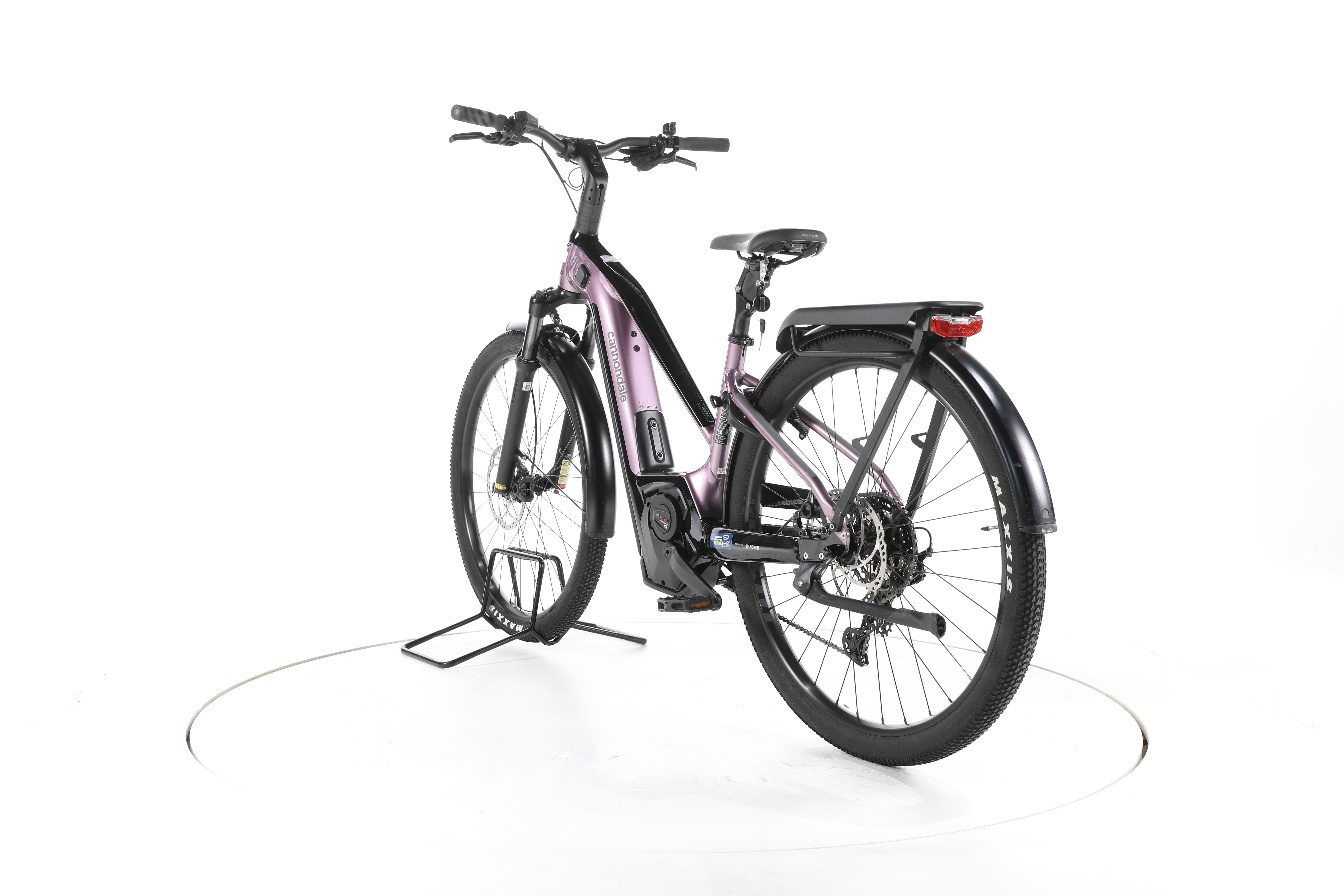 Cannondale Tesoro NEO X1 Trekking E-Bike - Image 9