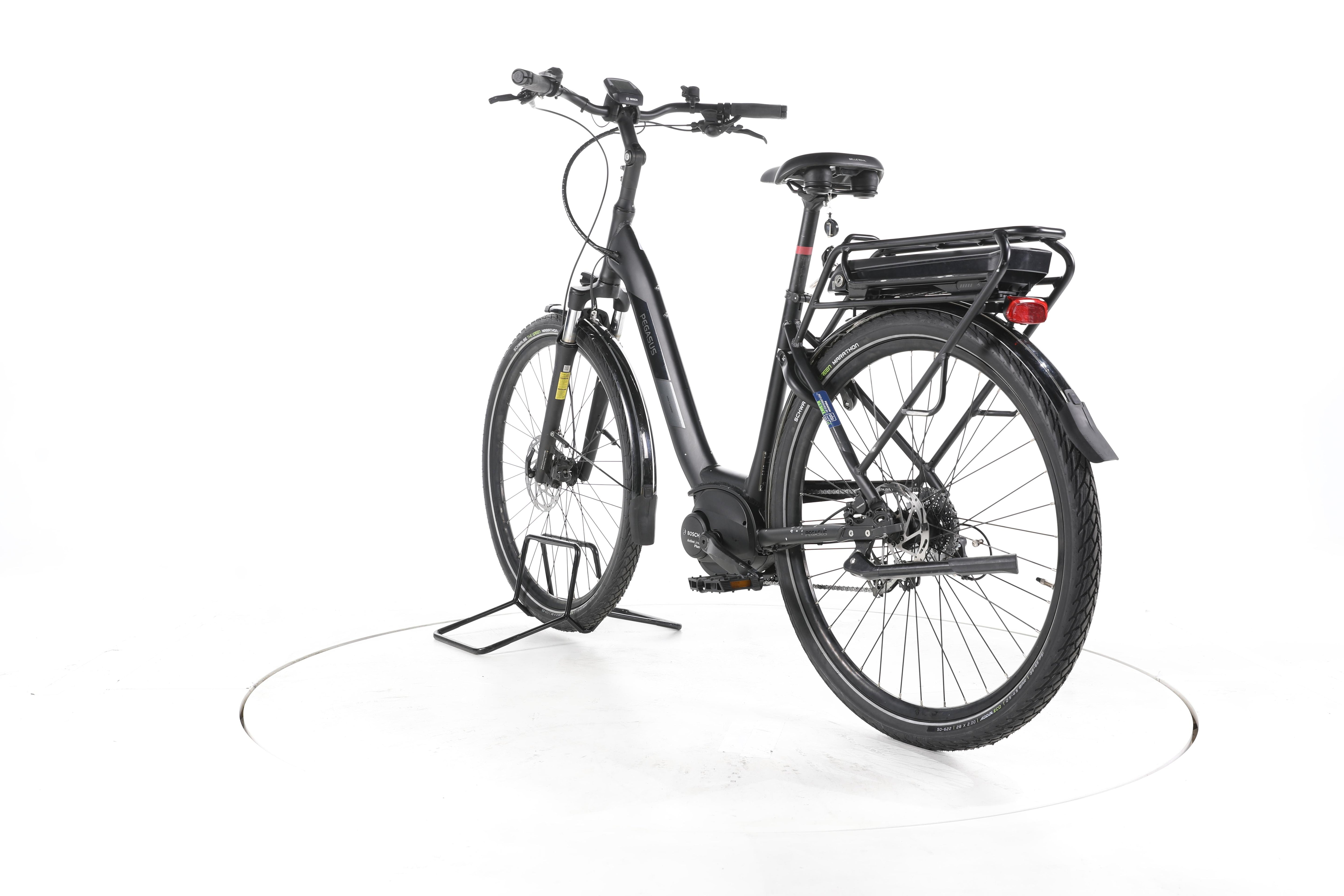 Pegasus Solero E8 Plus Trekking E-Bike Tiefeinsteiger - Image 9