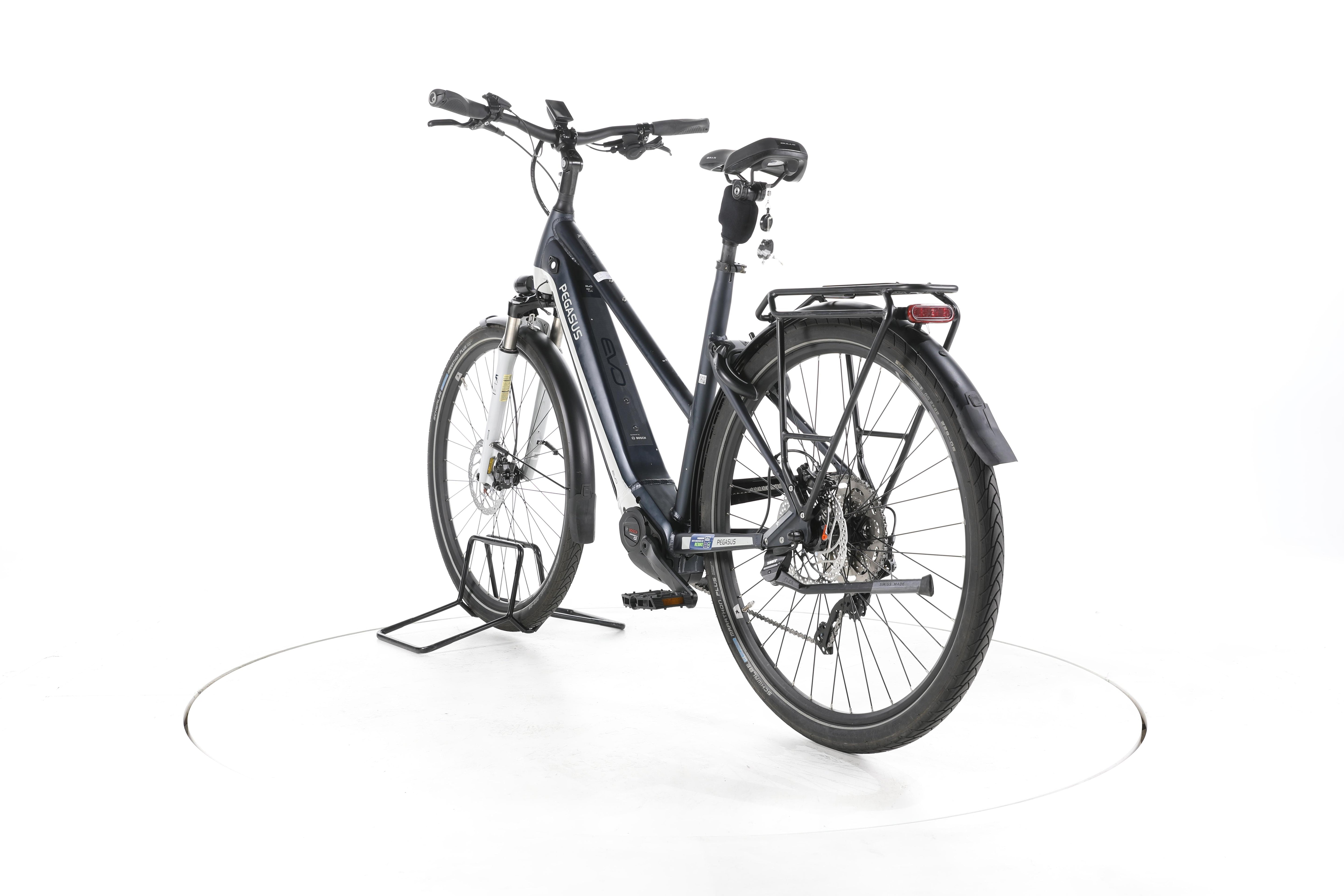 Pegasus Premio Evo 10 Lite Trekking E-Bike - Image 9