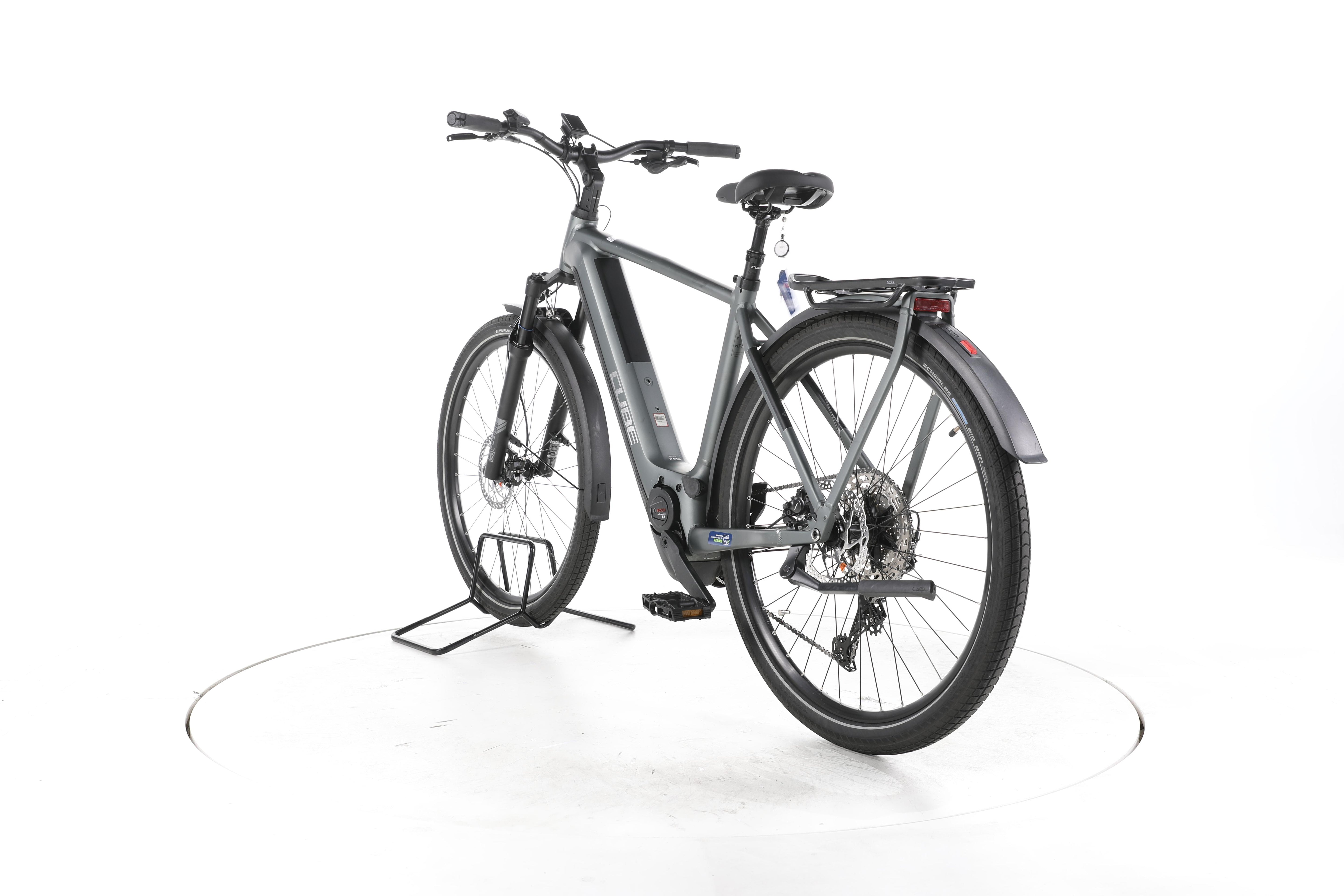 Cube Kathmandu Hybrid Pro Trekking E-Bike - Image 9