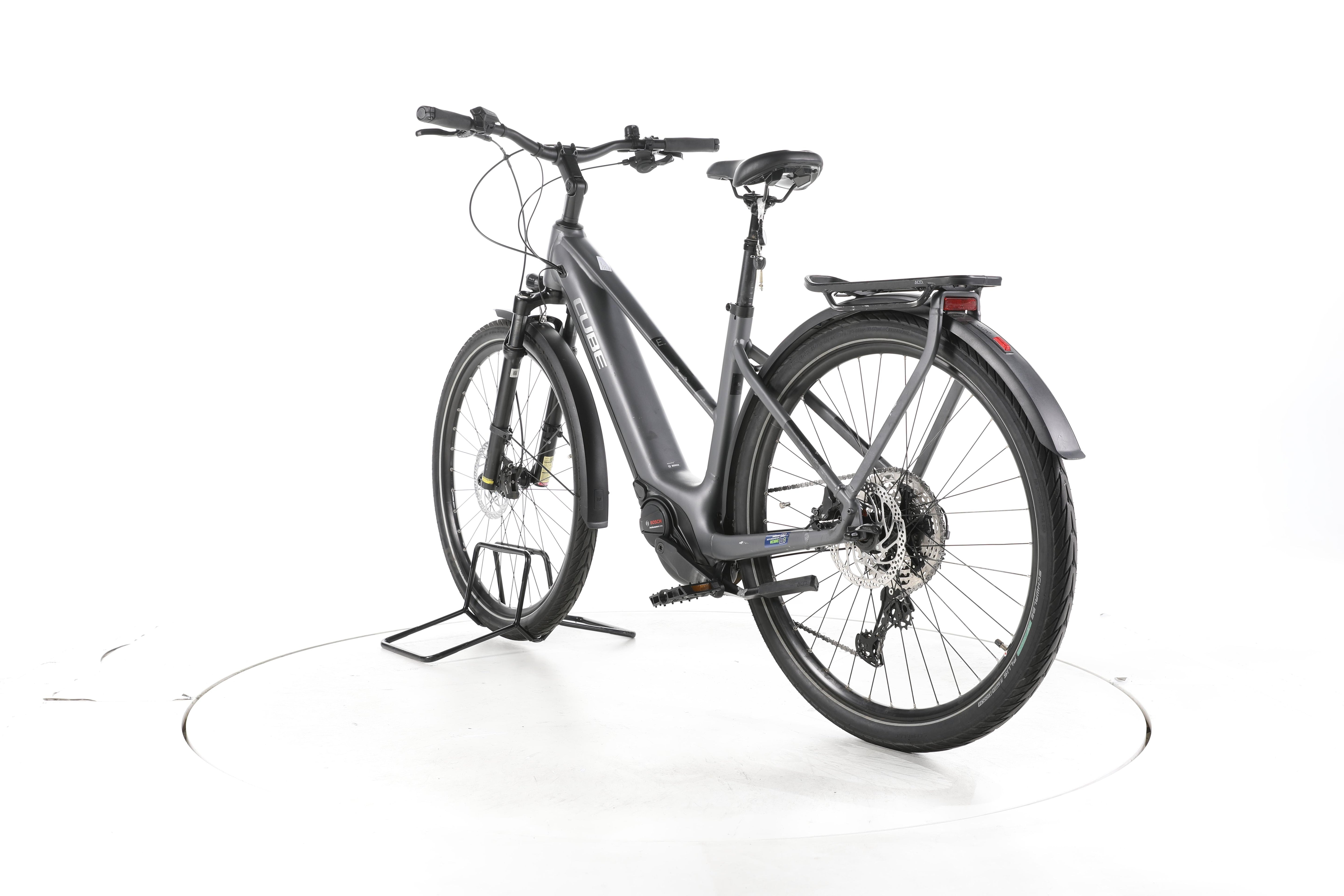 Cube Touring Hybrid EXC Trekking E-Bike - Image 9