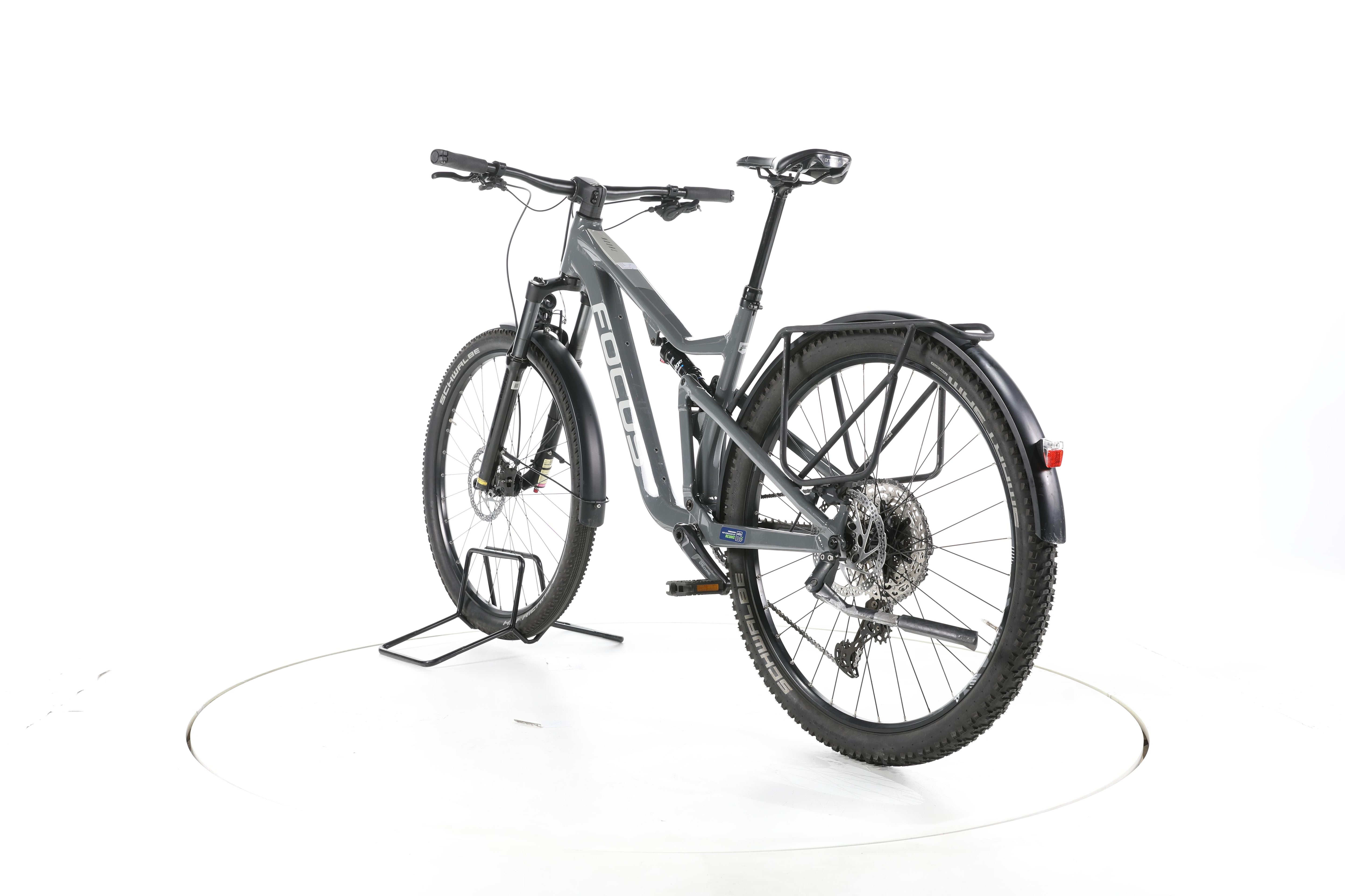 Focus Thron 6.8 EQP Fahrrad City & Trekking - Image 9