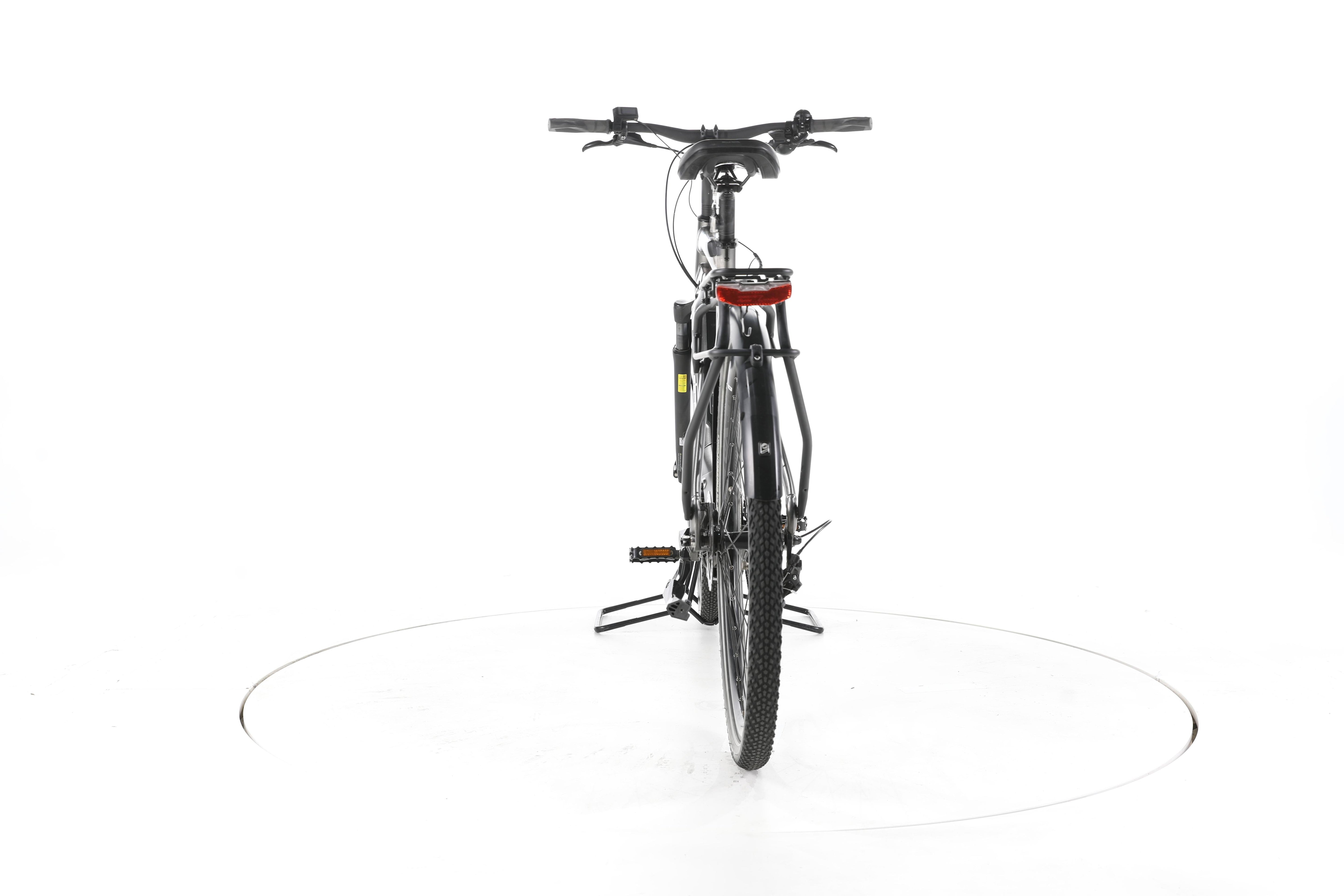 Giant Explore E+ 3 DD Trekking E-Bike - Image 10