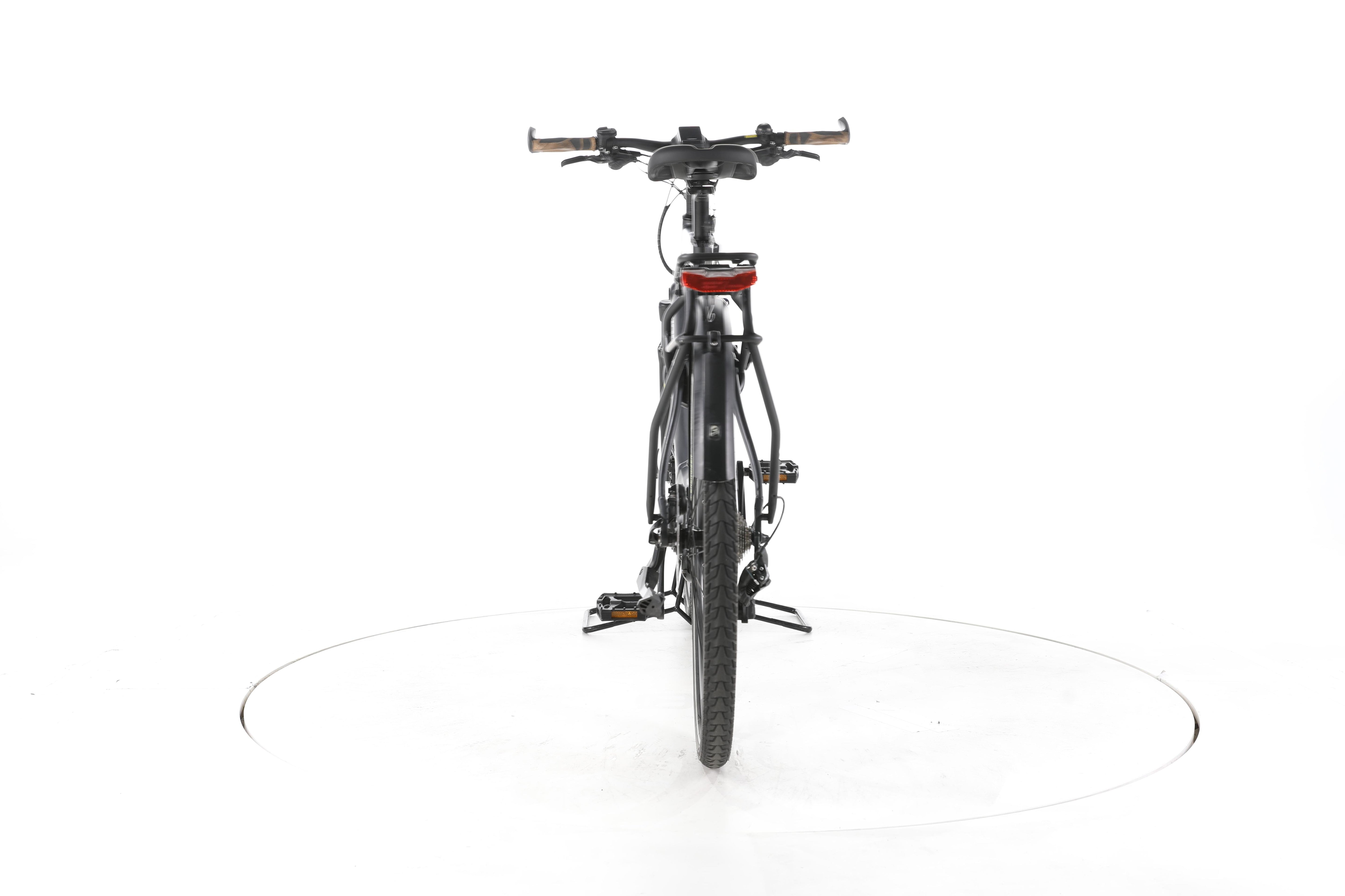 Giant Explore E+ 1 Trekking E-Bike - Image 10