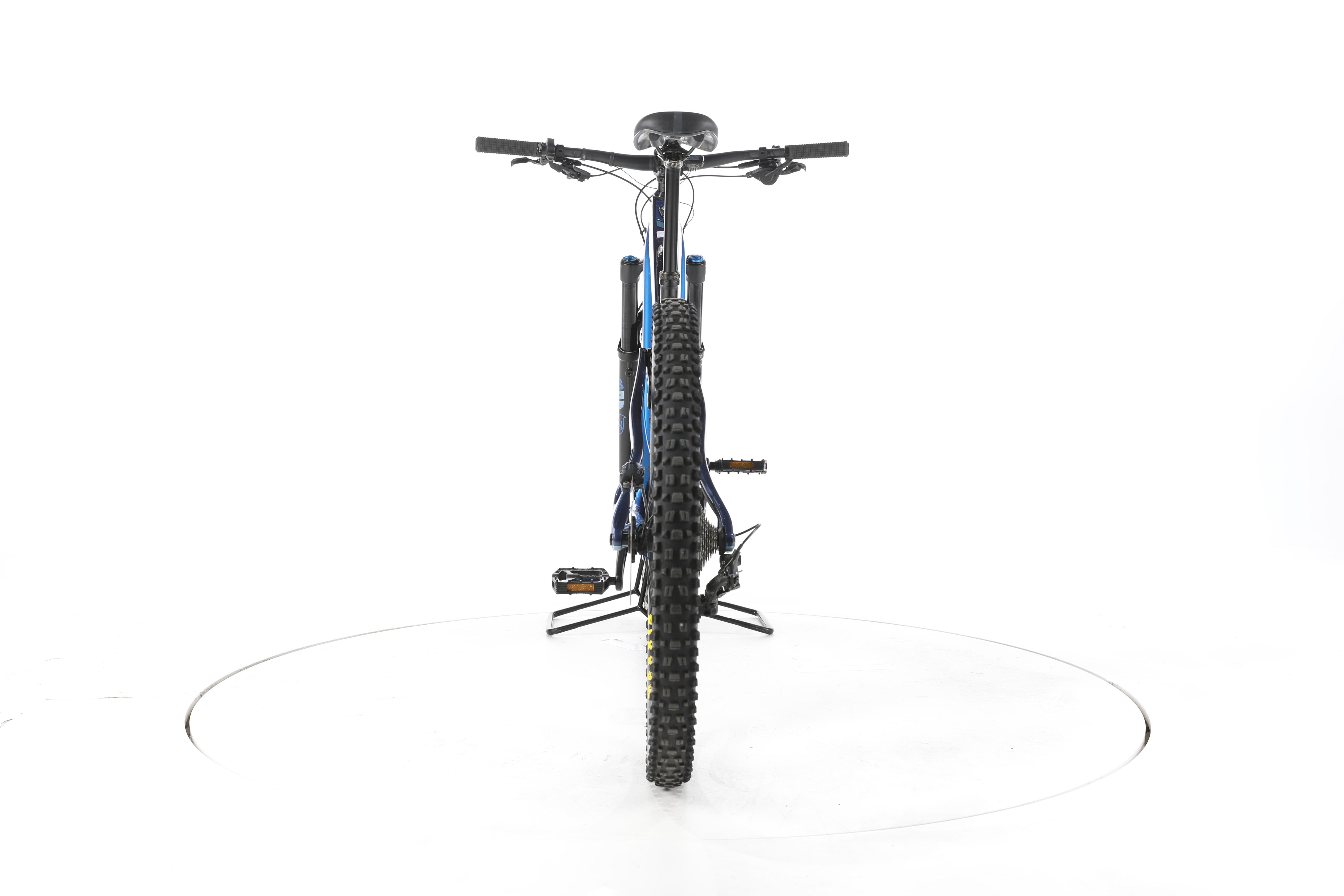 Pivot Cycles Shuttle LT E-Bike Fully Carbon - Image 10