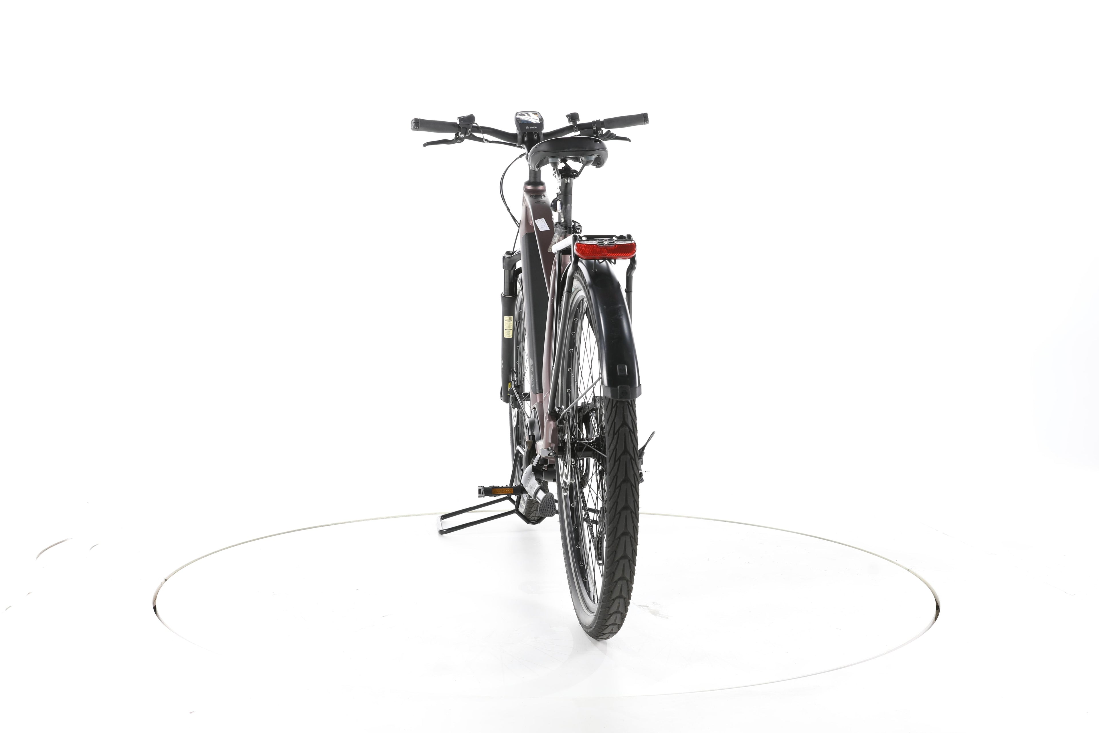 Carver Route E.530 Trekking E-Bike - Image 10