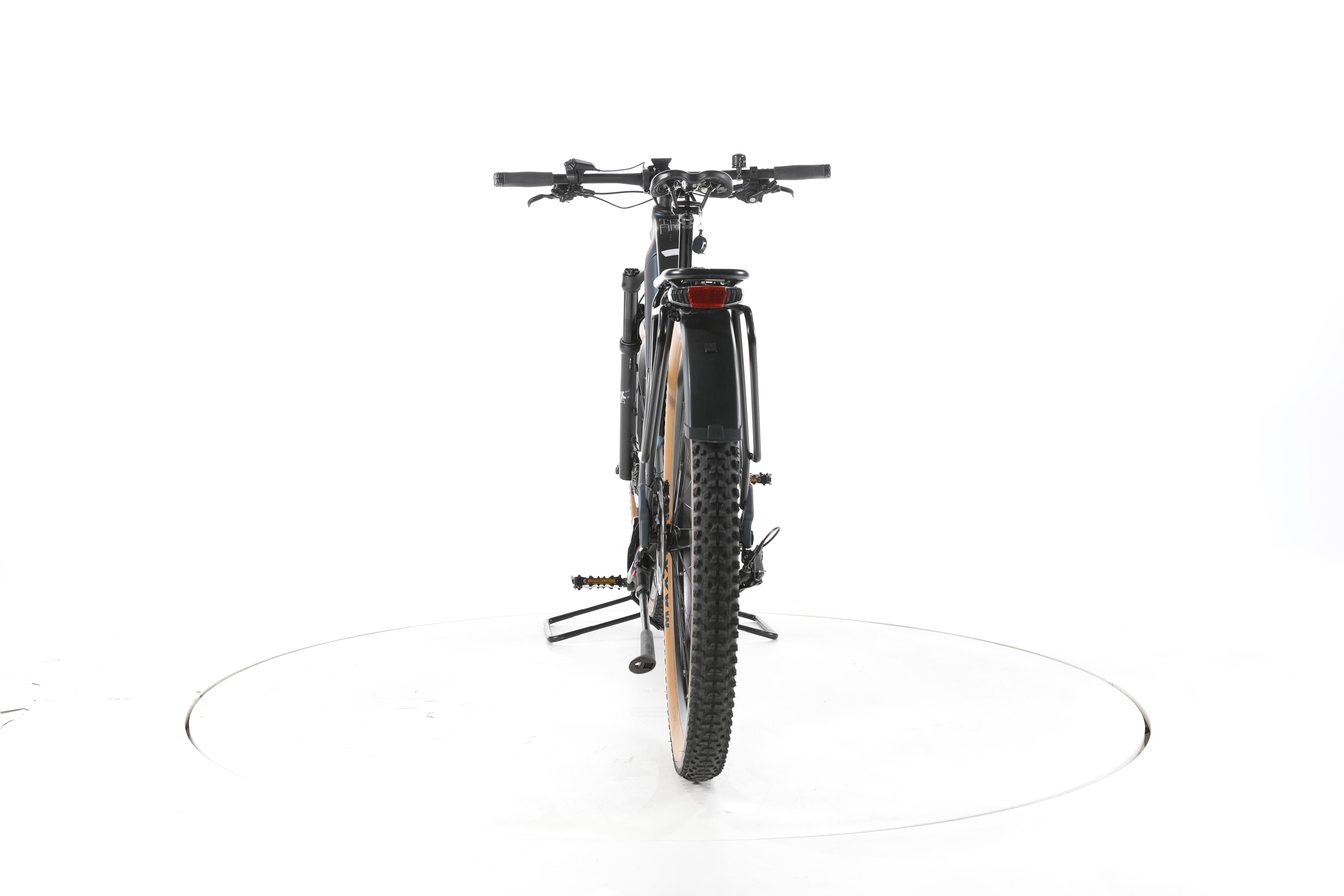 KTM Macina Team 791 Trekking E-Bike - Image 10
