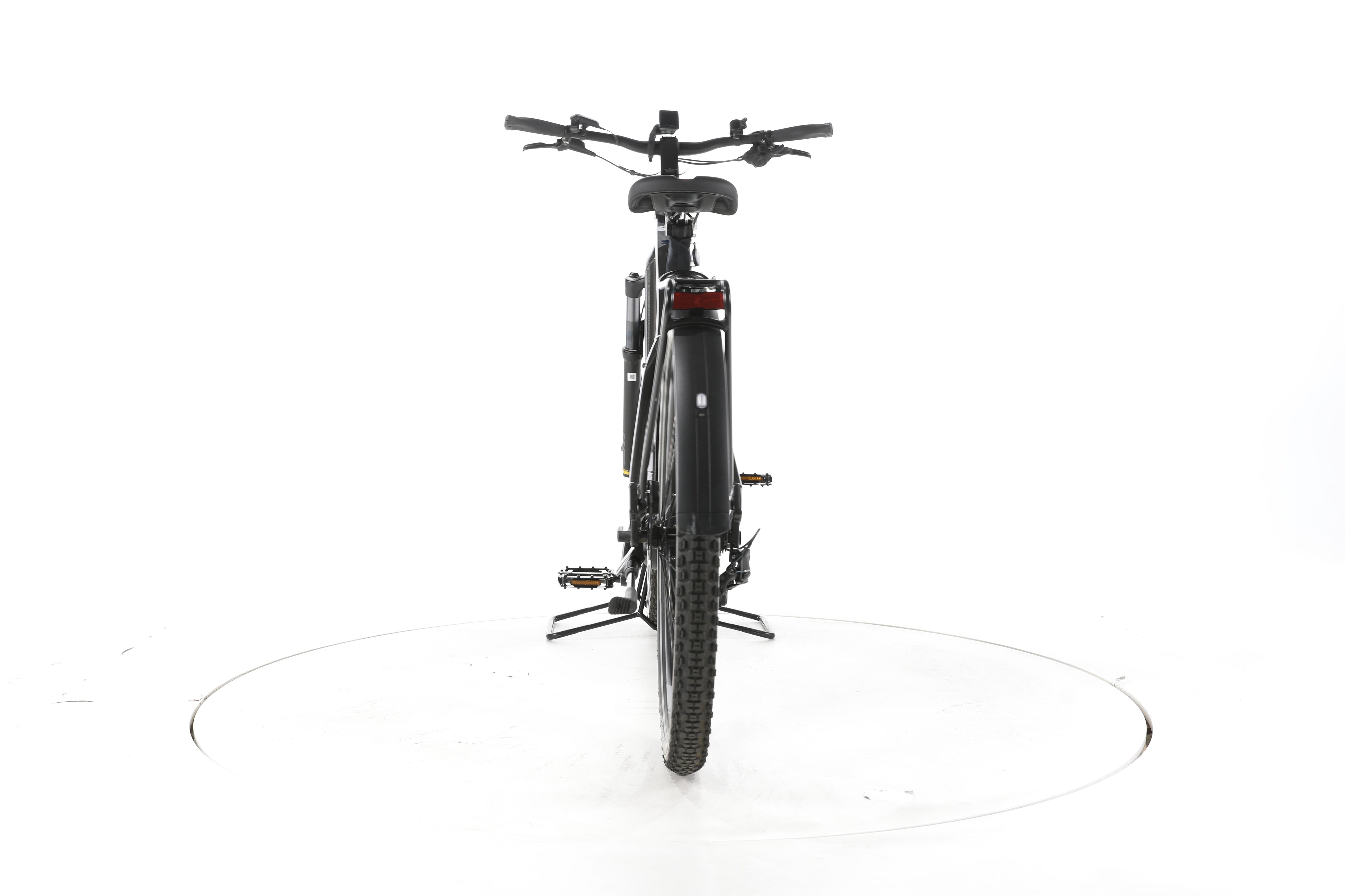 KTM Macina Team LFC Trekking E-Bike - Image 10