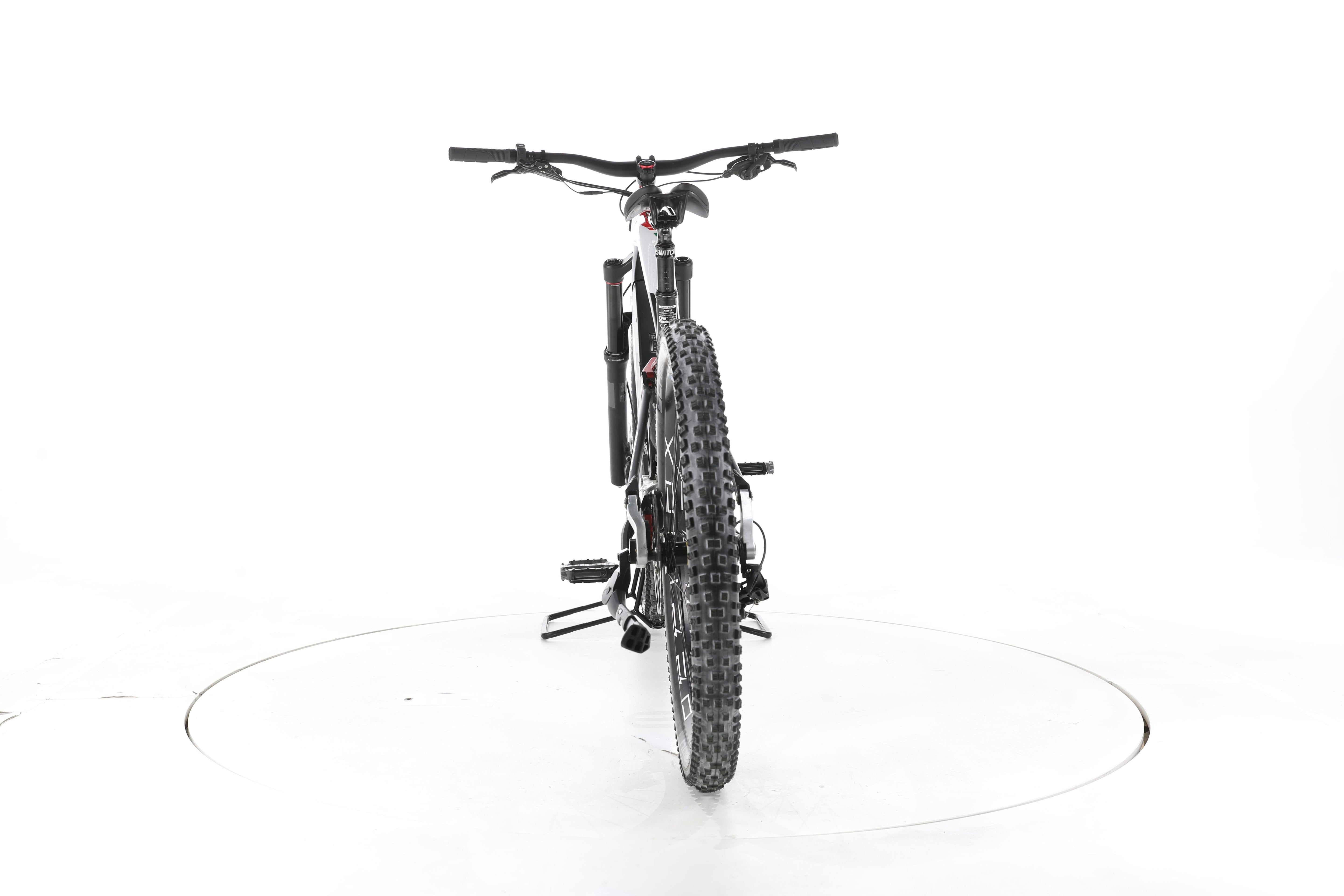 Fantic XEF 1.8 Sport Trekking E-Bike - Image 10