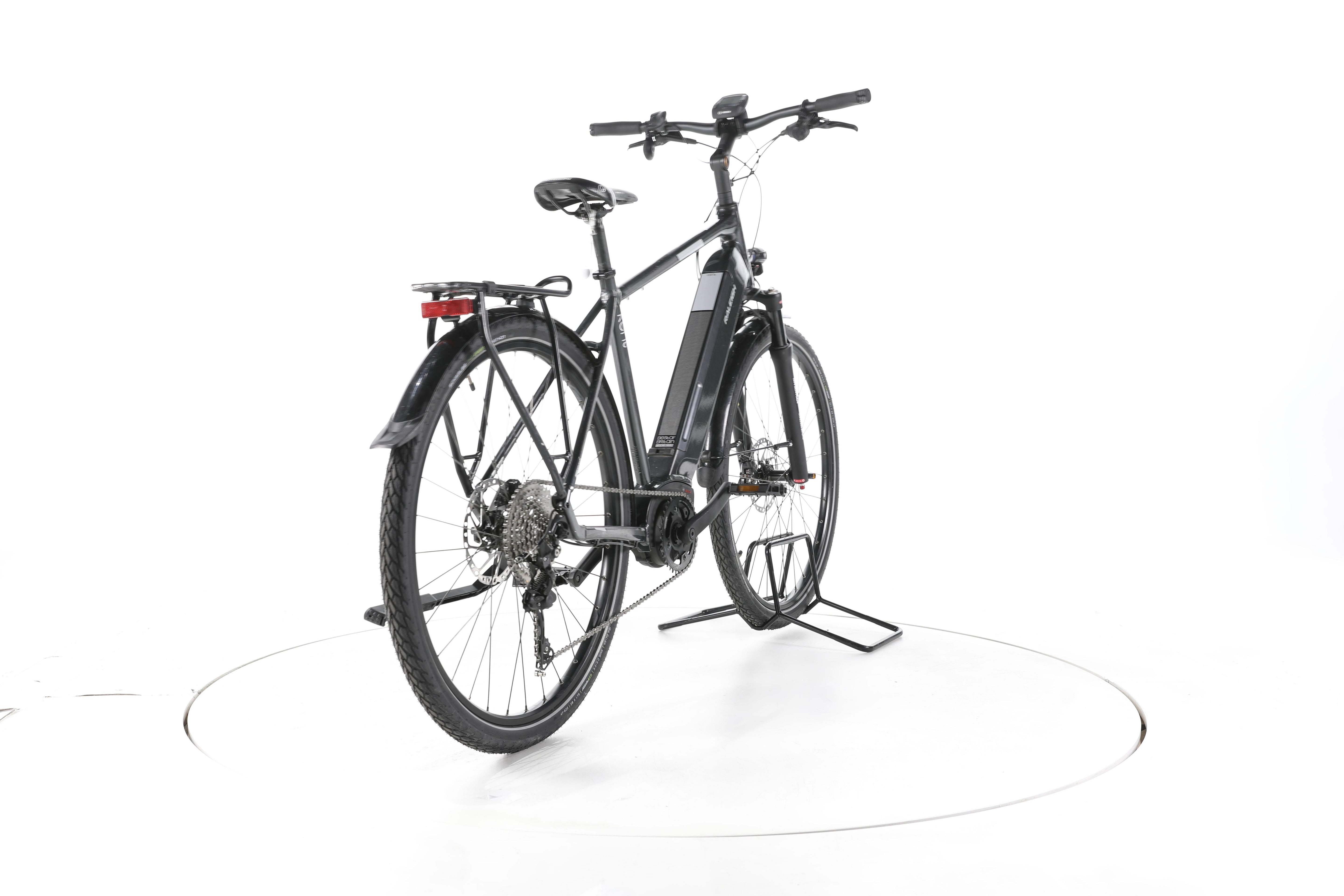 Raleigh Kent 10 Trekking E-Bike - Image 11