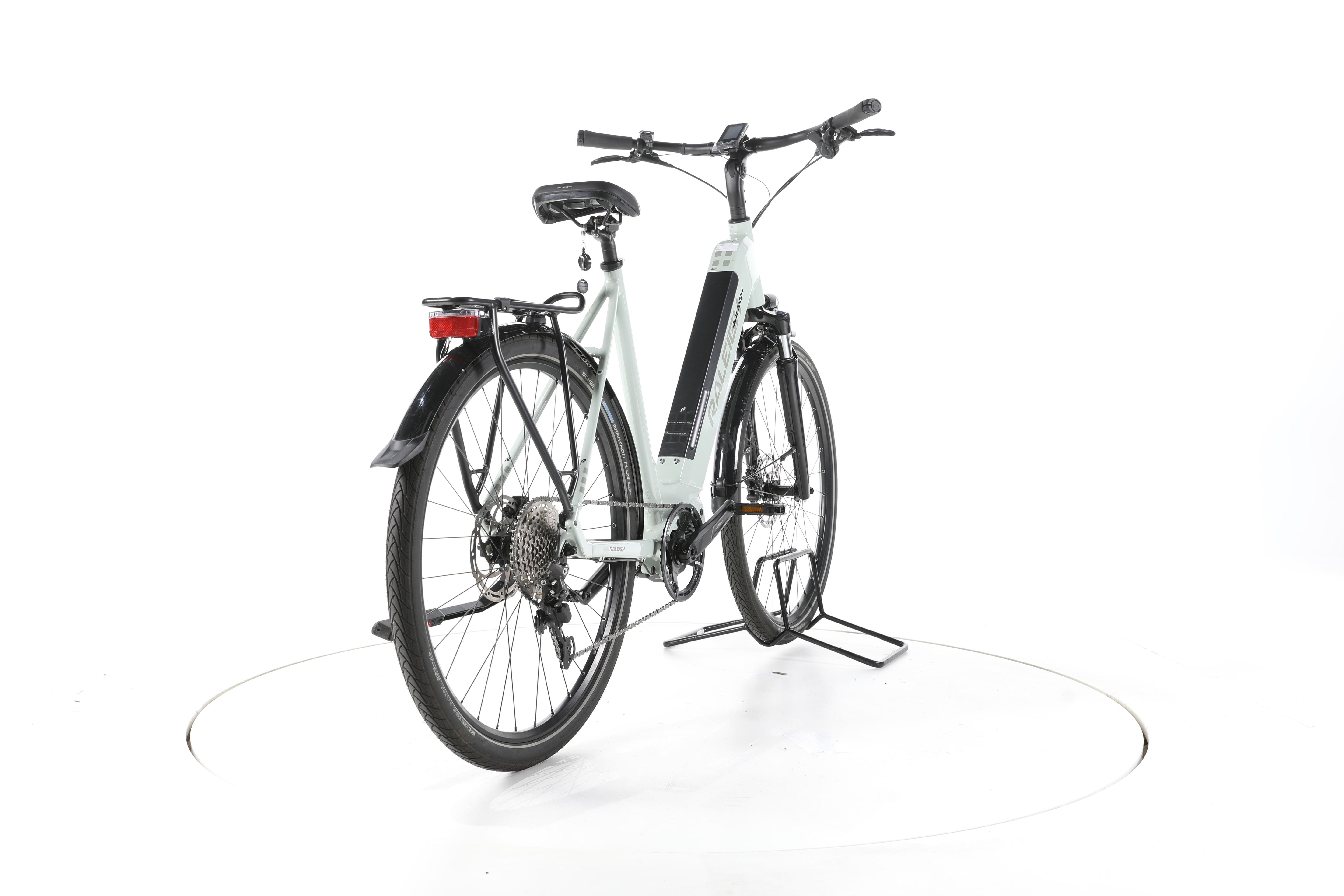 Raleigh Preston 11 Trekking E-Bike Tiefeinsteiger - Image 11