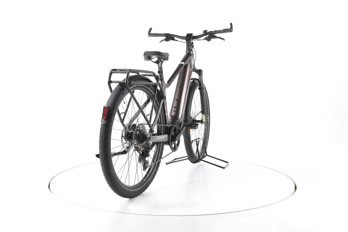 Giant Explore E+ Pro 1 Trekking E-Bike - Image 11