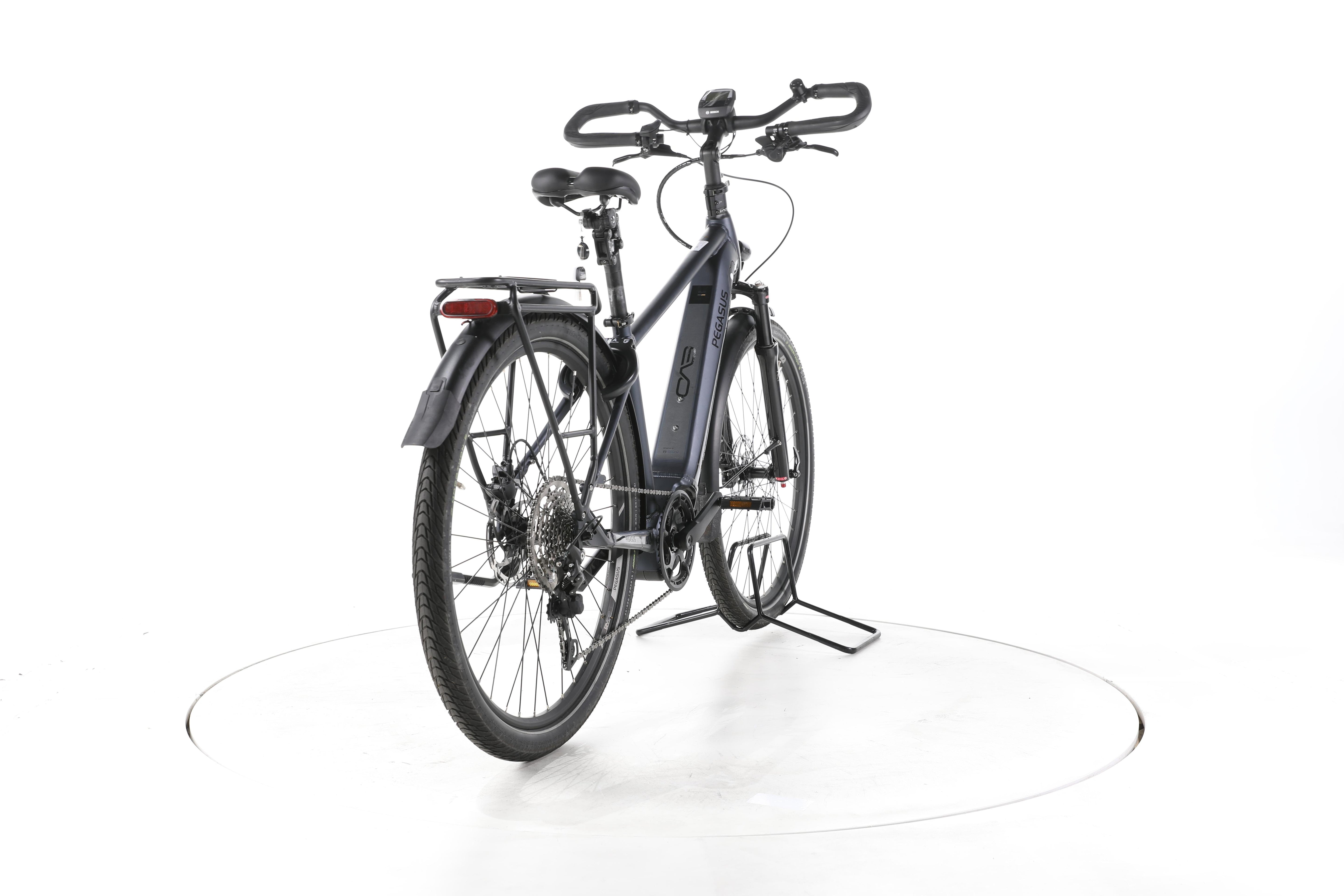 Pegasus Premio EVO 10 Lite Trekking E-Bike - Image 11