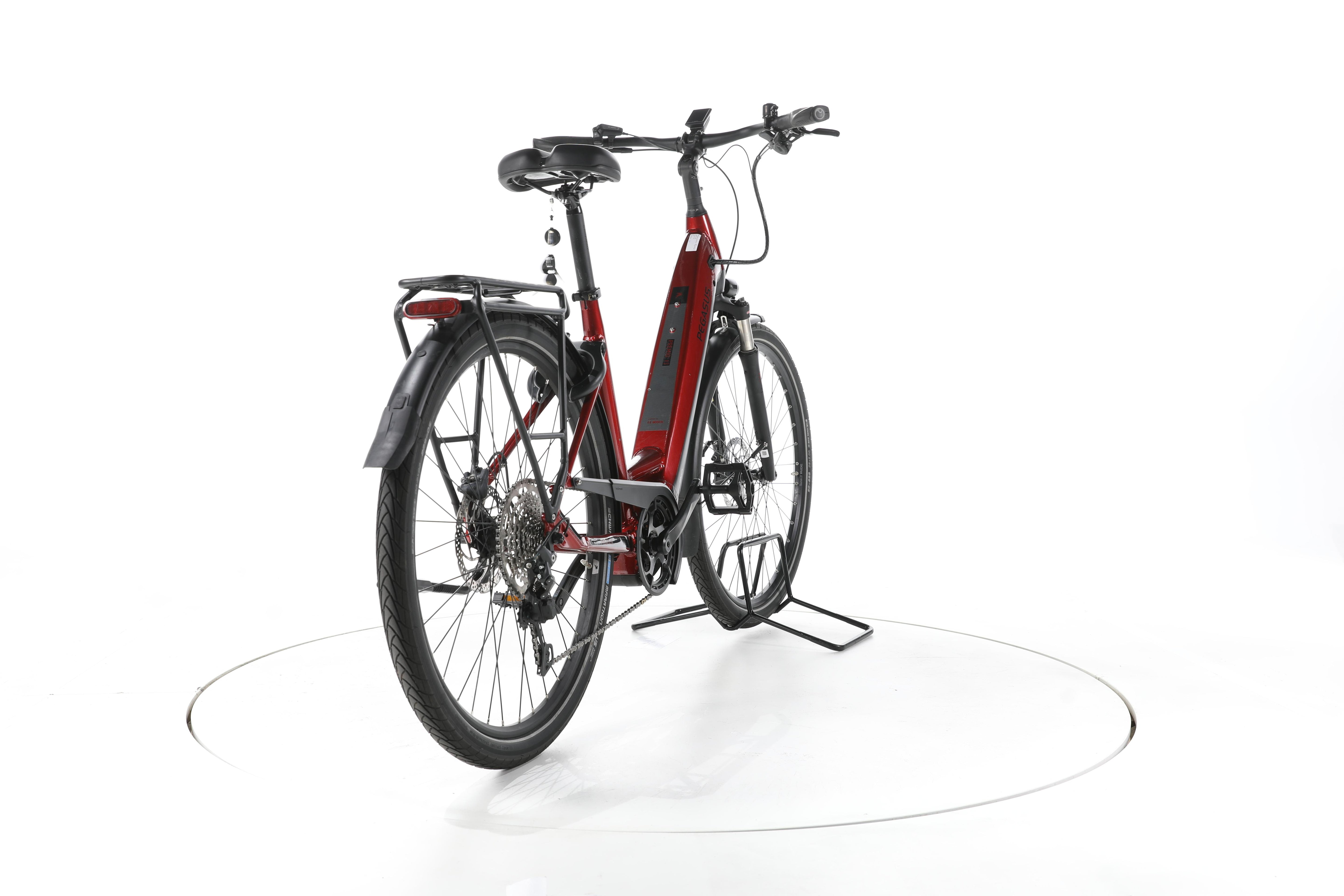 Pegasus Premio EVO Lite Trekking E-Bike Tiefeinsteiger - Image 11