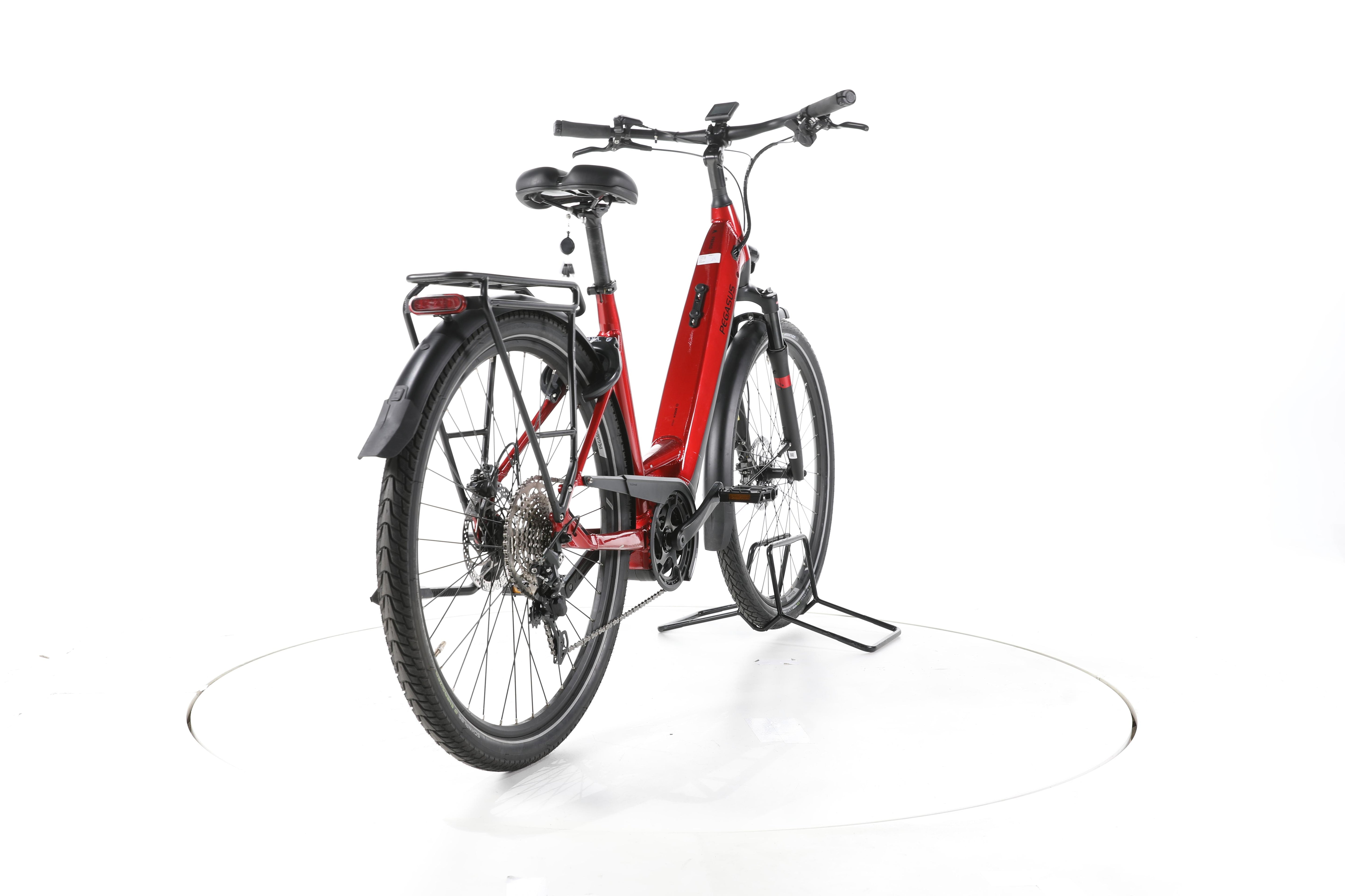 Pegasus Premio Evo 10 Lite Trekking E-Bike Tiefeinsteiger - Image 11