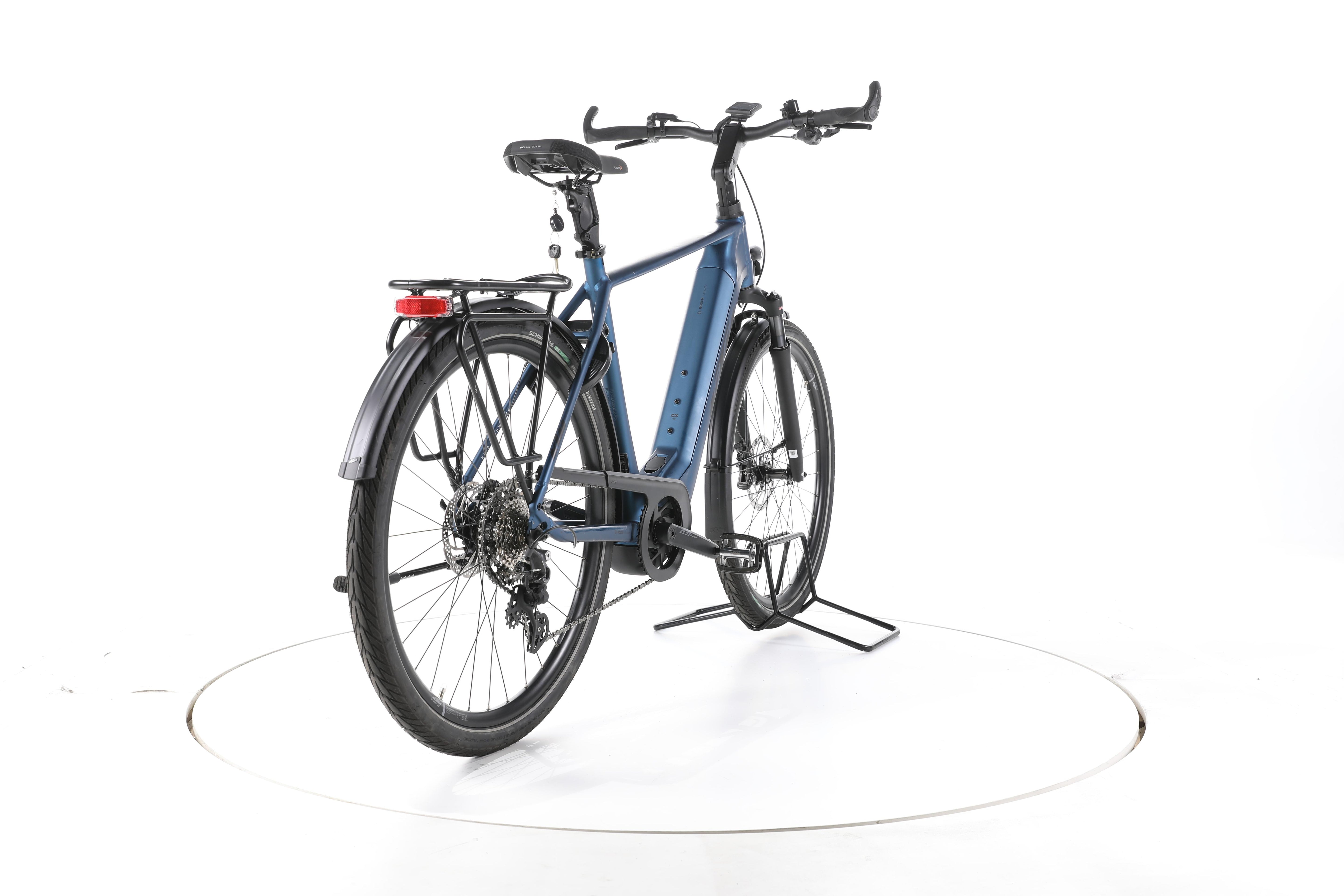 KTM Macina Style 730 Trekking E-Bike - Image 11