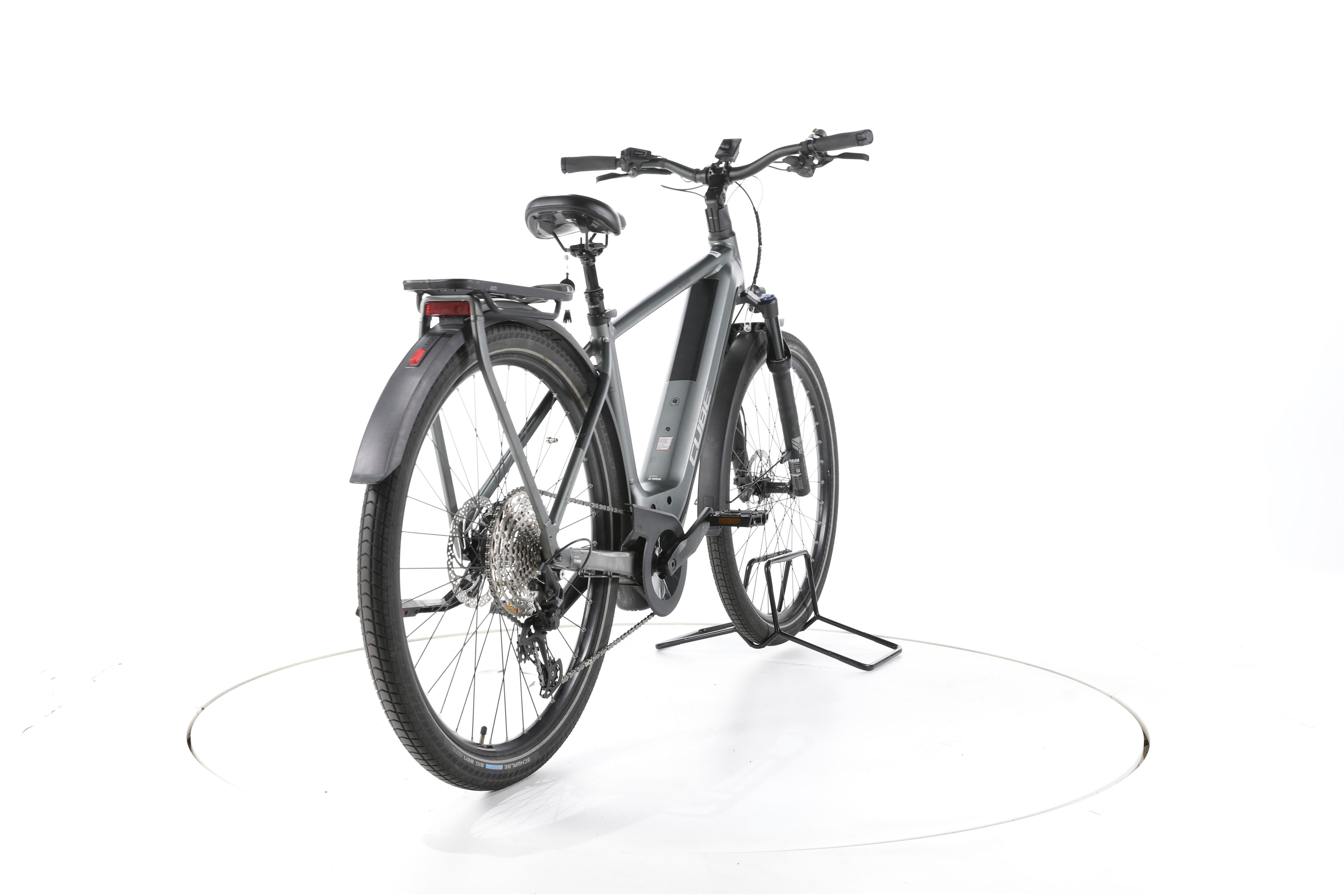 Cube Kathmandu Hybrid Pro Trekking E-Bike 2023 - Image 11