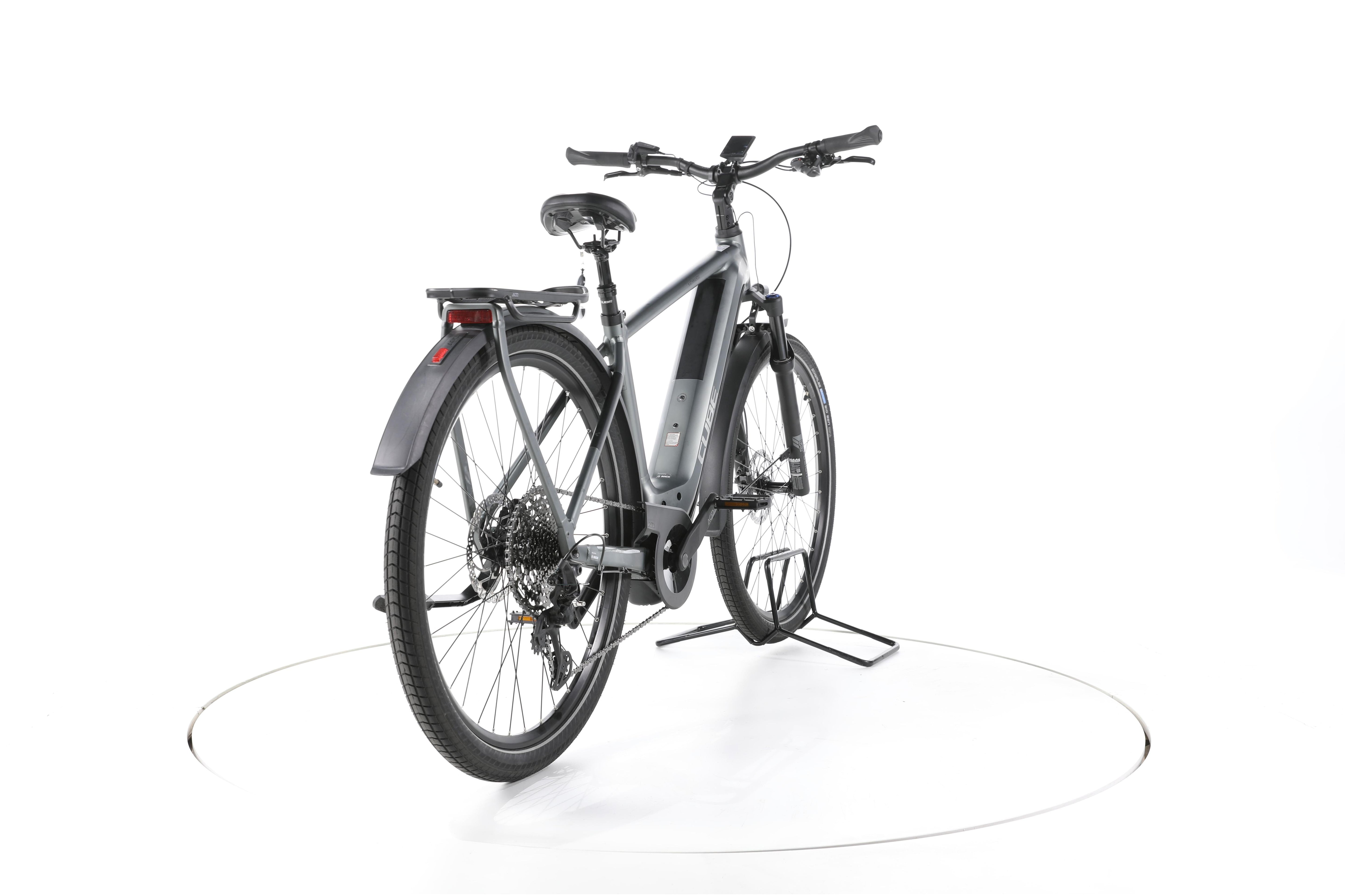 Cube Kathmandu Hybrid Pro Trekking E-Bike 2024 - Image 11