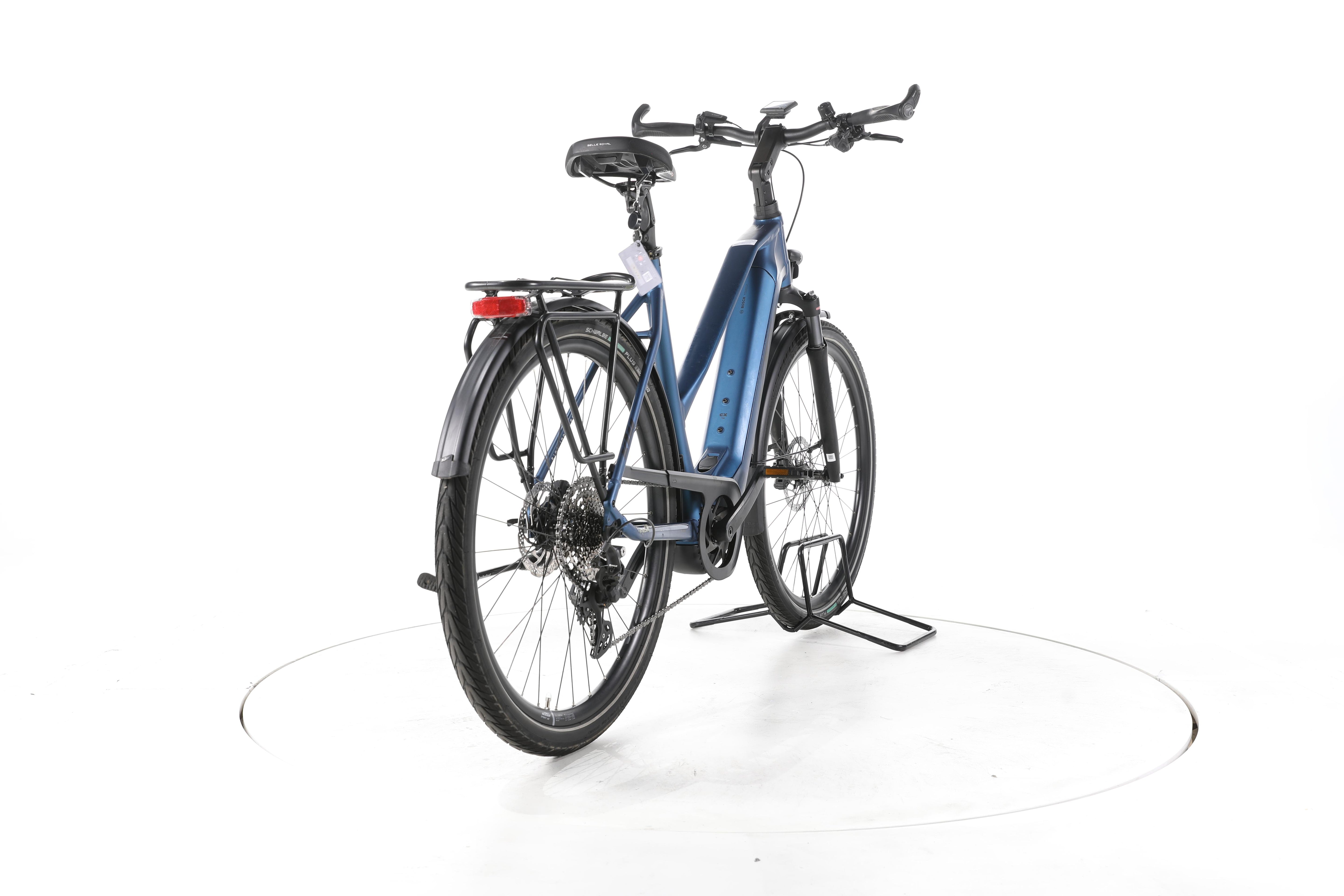 KTM Macina Style 730 Trekking E-Bike - Image 11