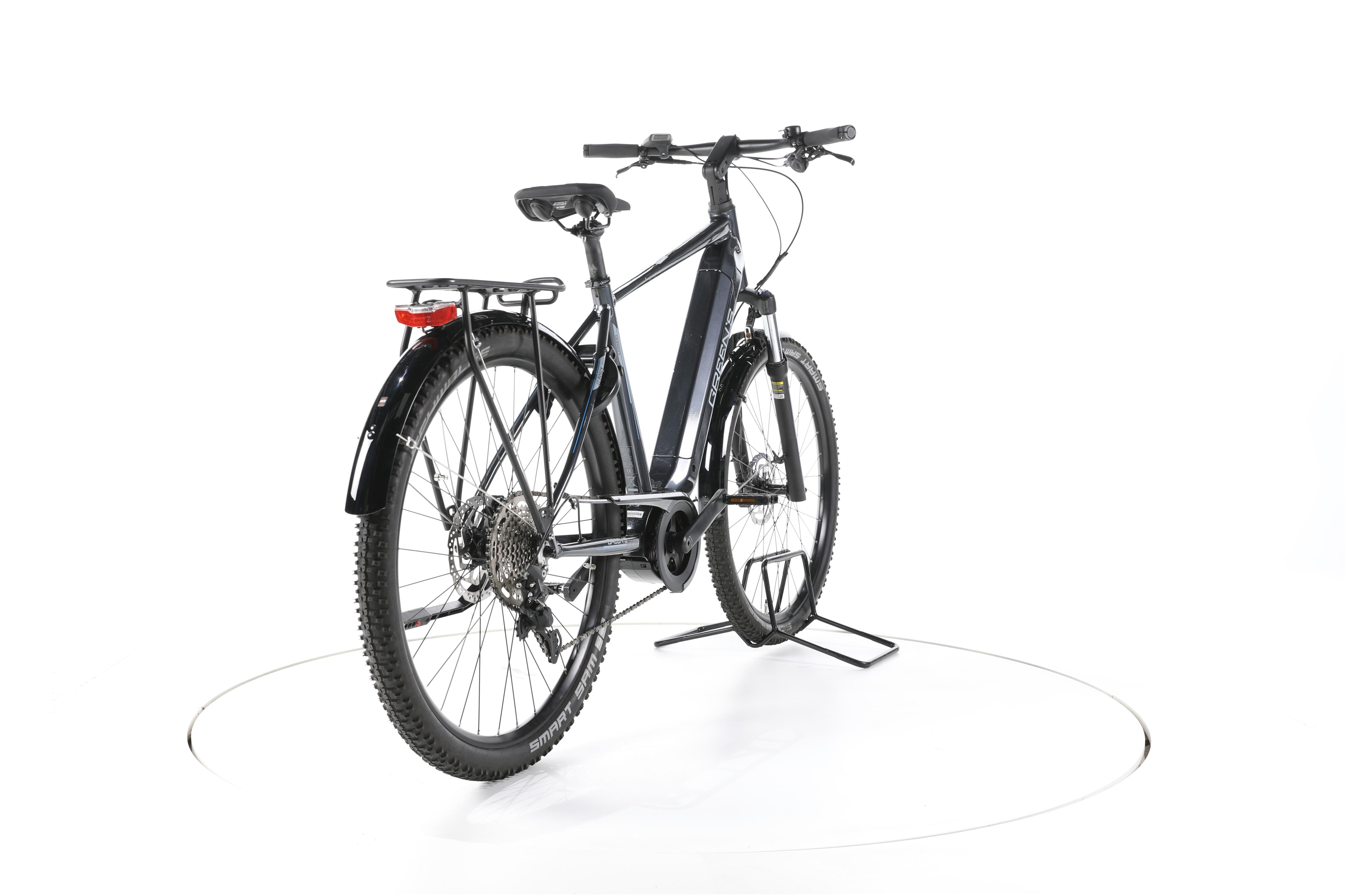 Green's Dorset Trekking E-Bike - Image 11