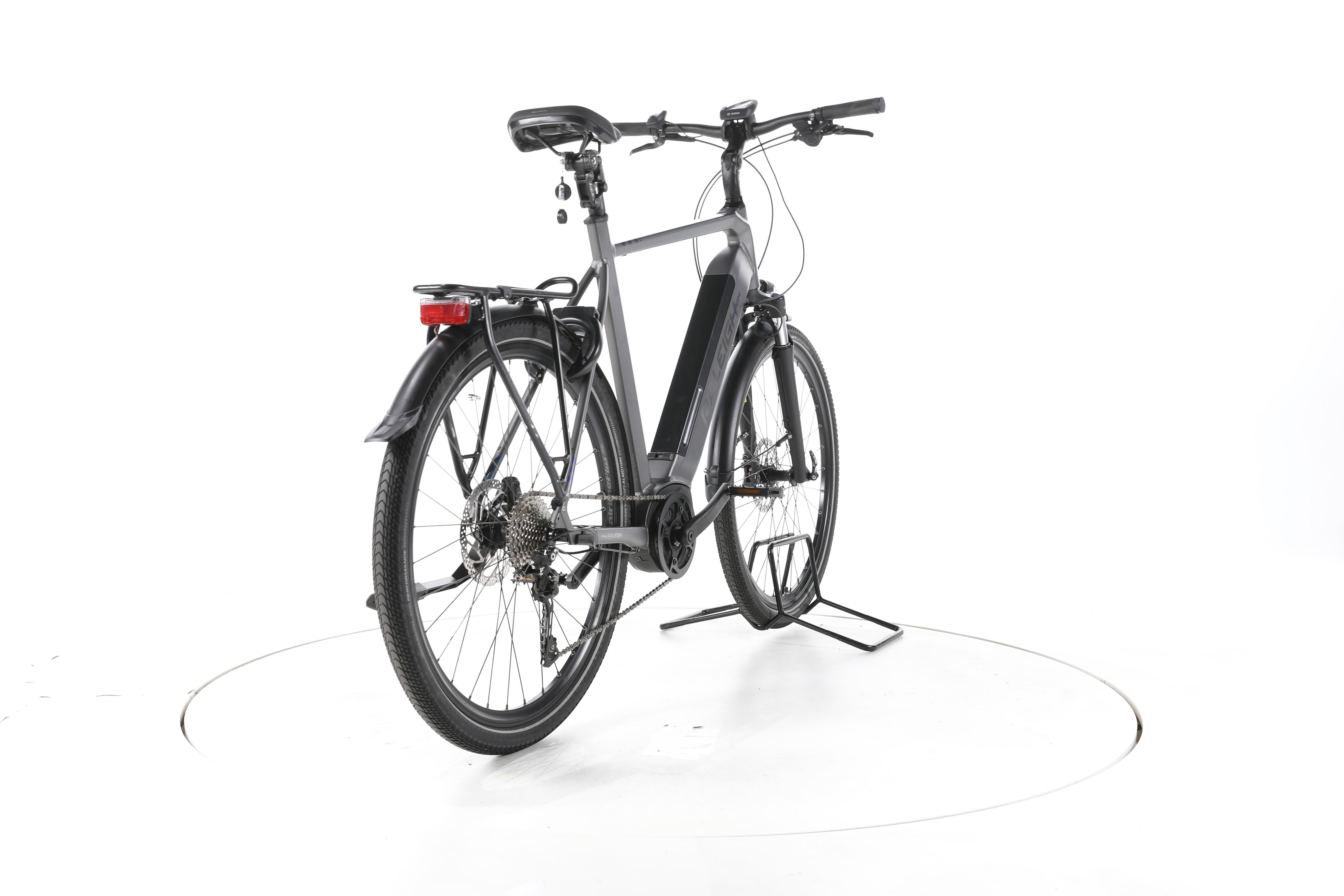 Raleigh Kent 10 XXL Trekking E-Bike - Image 11