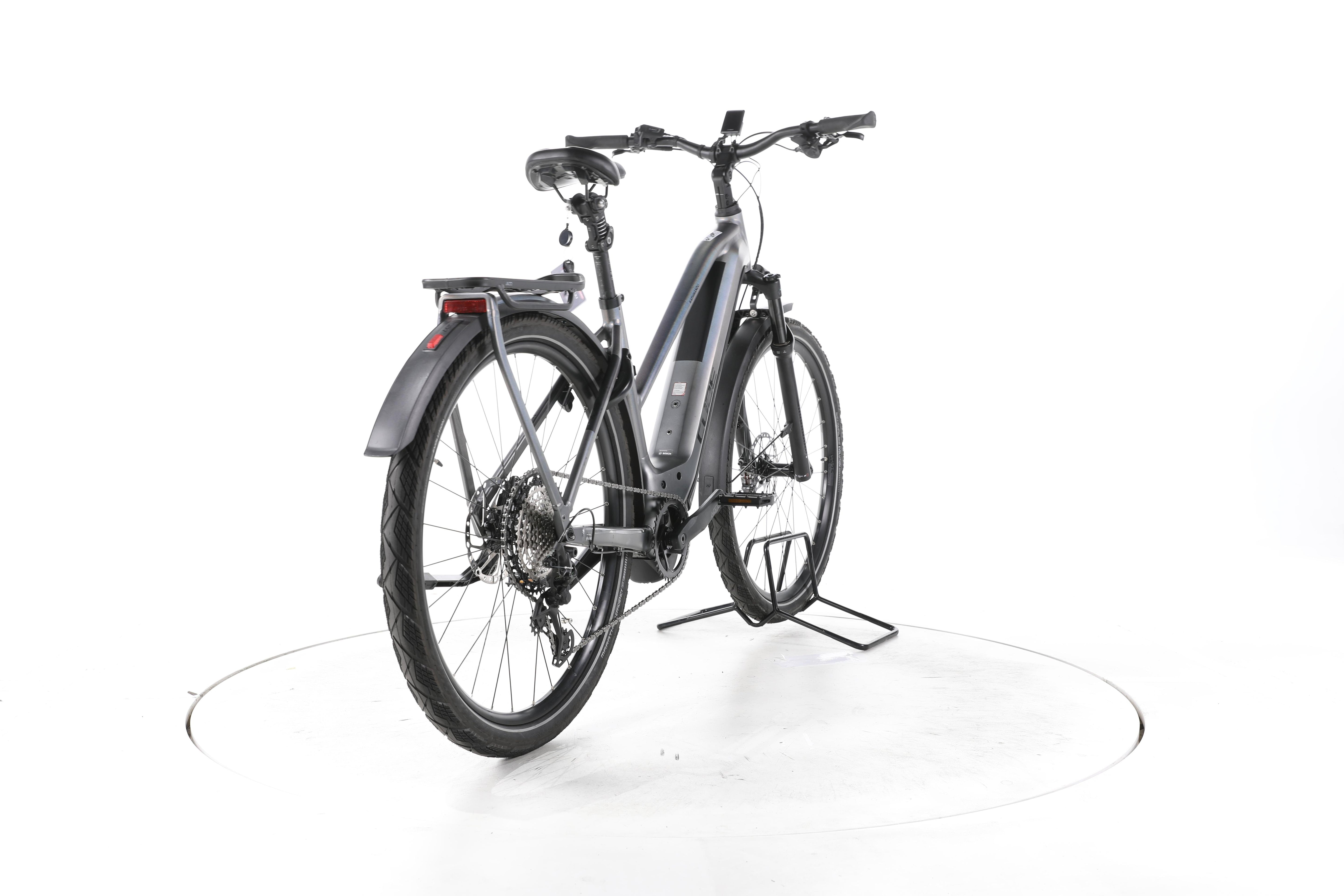 Cube Kathmandu Hybrid SLT Trekking E-Bike - Image 11
