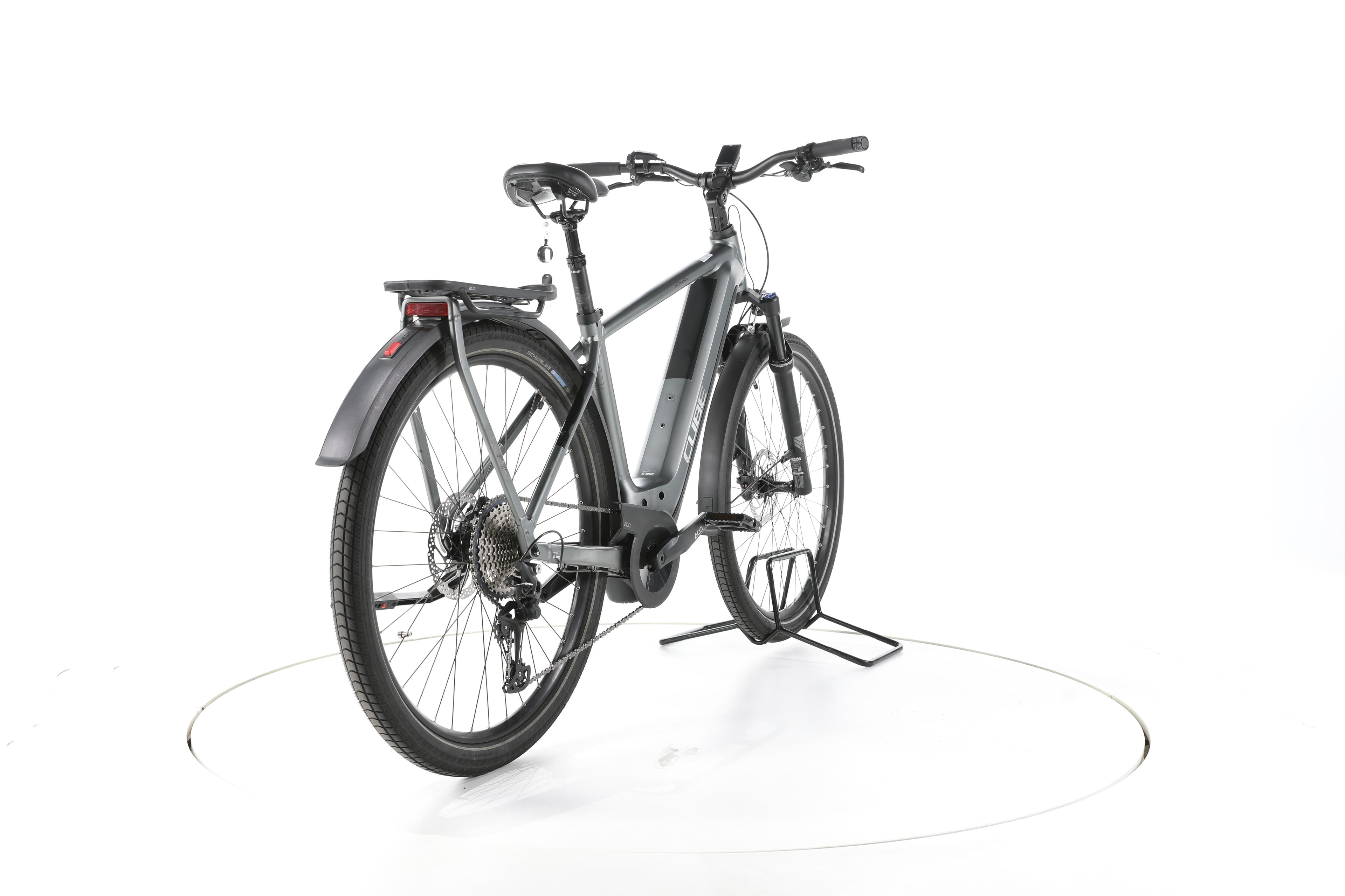 Cube Kathmandu Hybrid Pro Trekking E-Bike 2023 - Image 11
