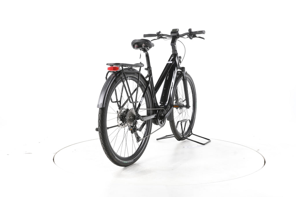 KTM Macina Silence Trekking E-Bike - Image 11