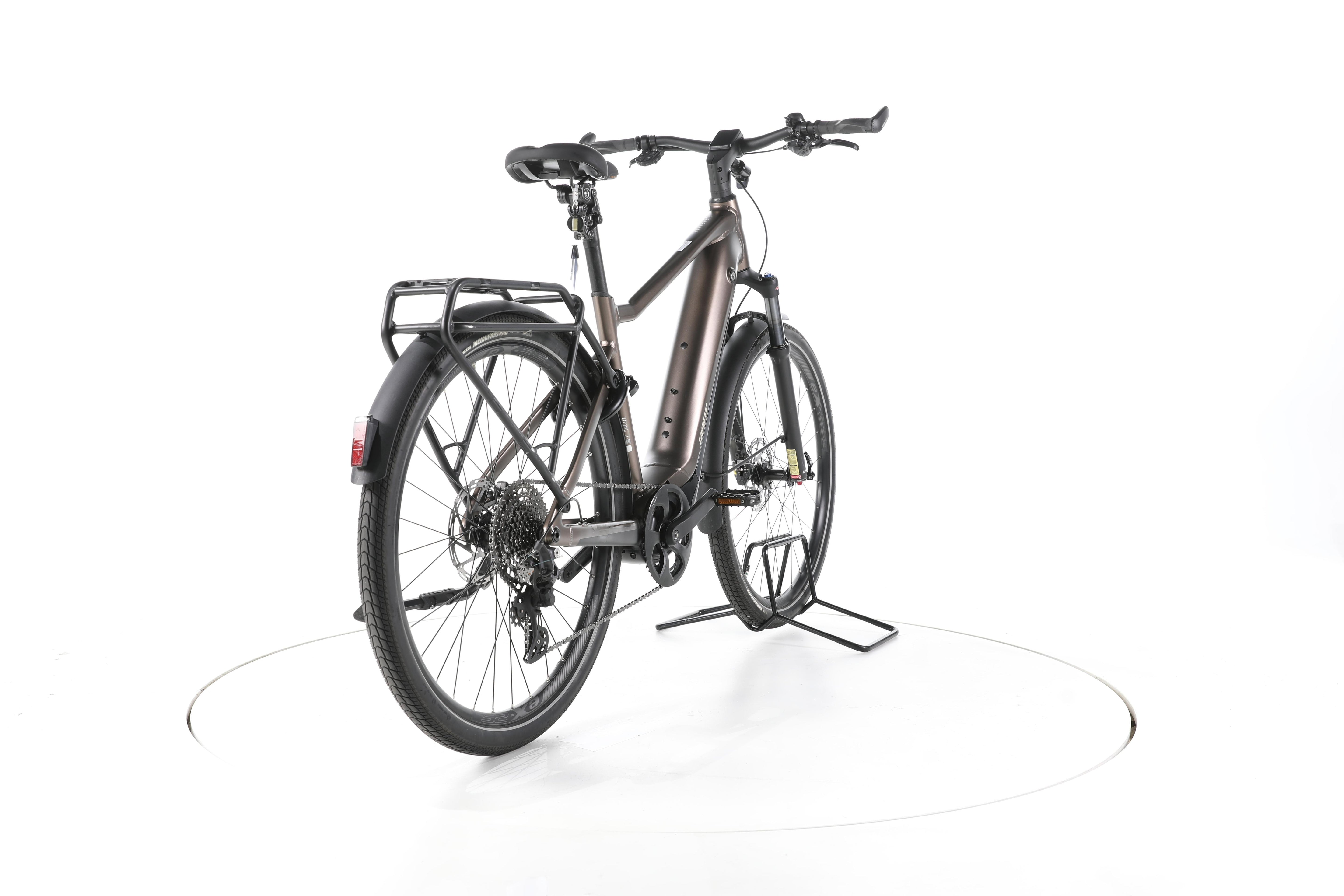Giant Explore E+ Pro 1 GTS Trekking E-Bike - Image 11