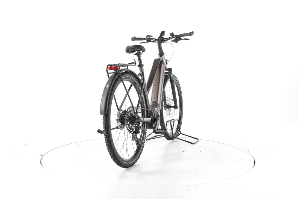 KTM Macina Cross LFC Trekking E-Bike - Image 11