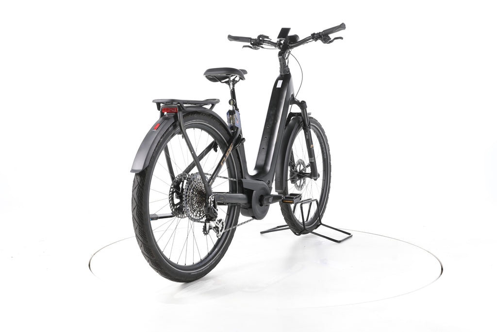Cube Kathmandu Hybrid SLT Trekking E-Bike Tiefeinsteiger 2025 - Image 11