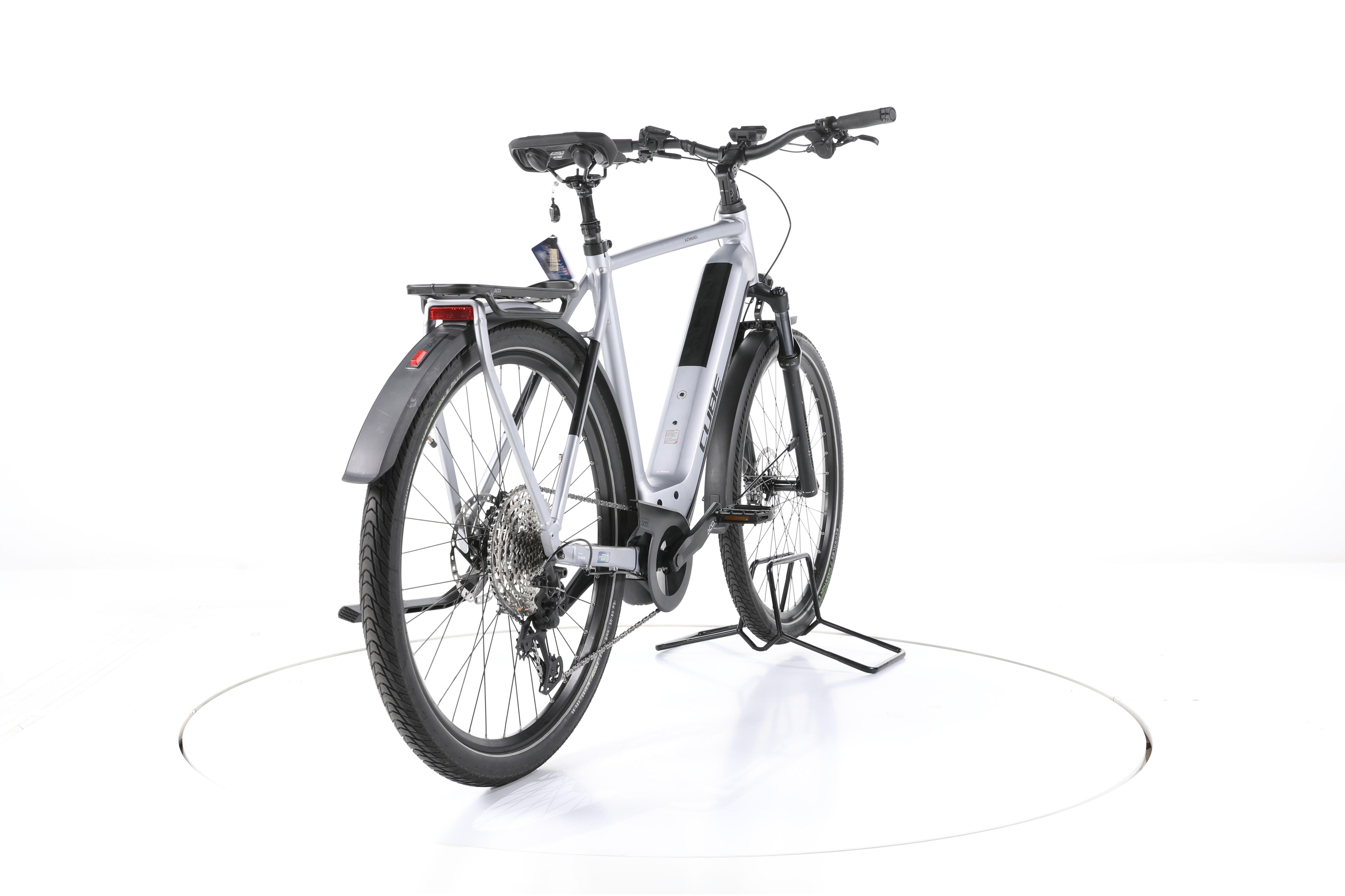 Cube Kathmandu Hybrid SLX Trekking E-Bike 2023 - Image 11
