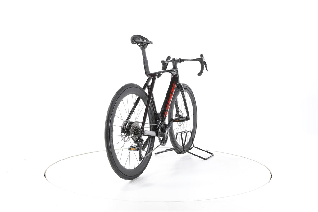 Trek Madone SL 6 Gen 7 - Image 11