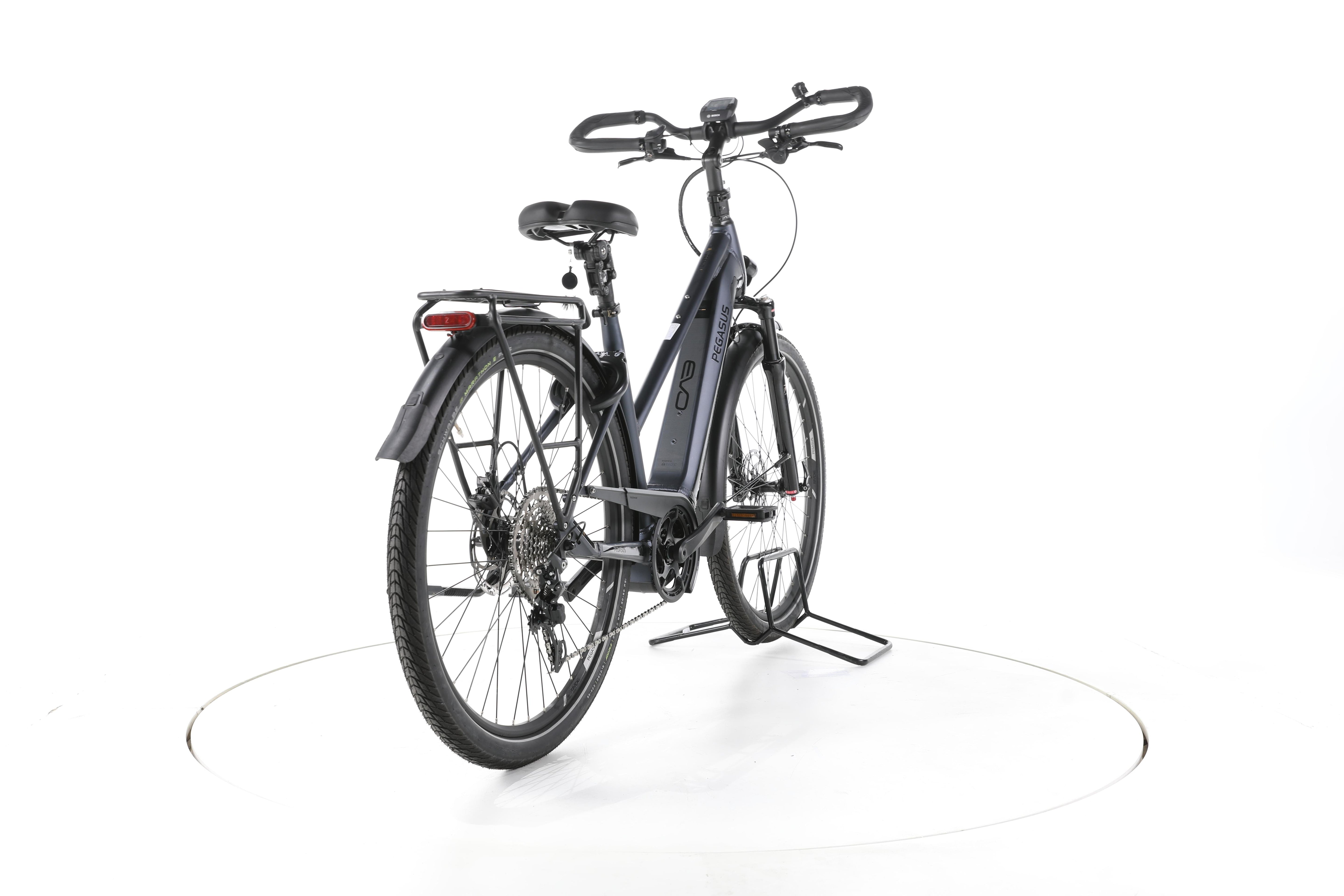 Pegasus Premio EVO 10 Lite Trekking E-Bike - Image 11
