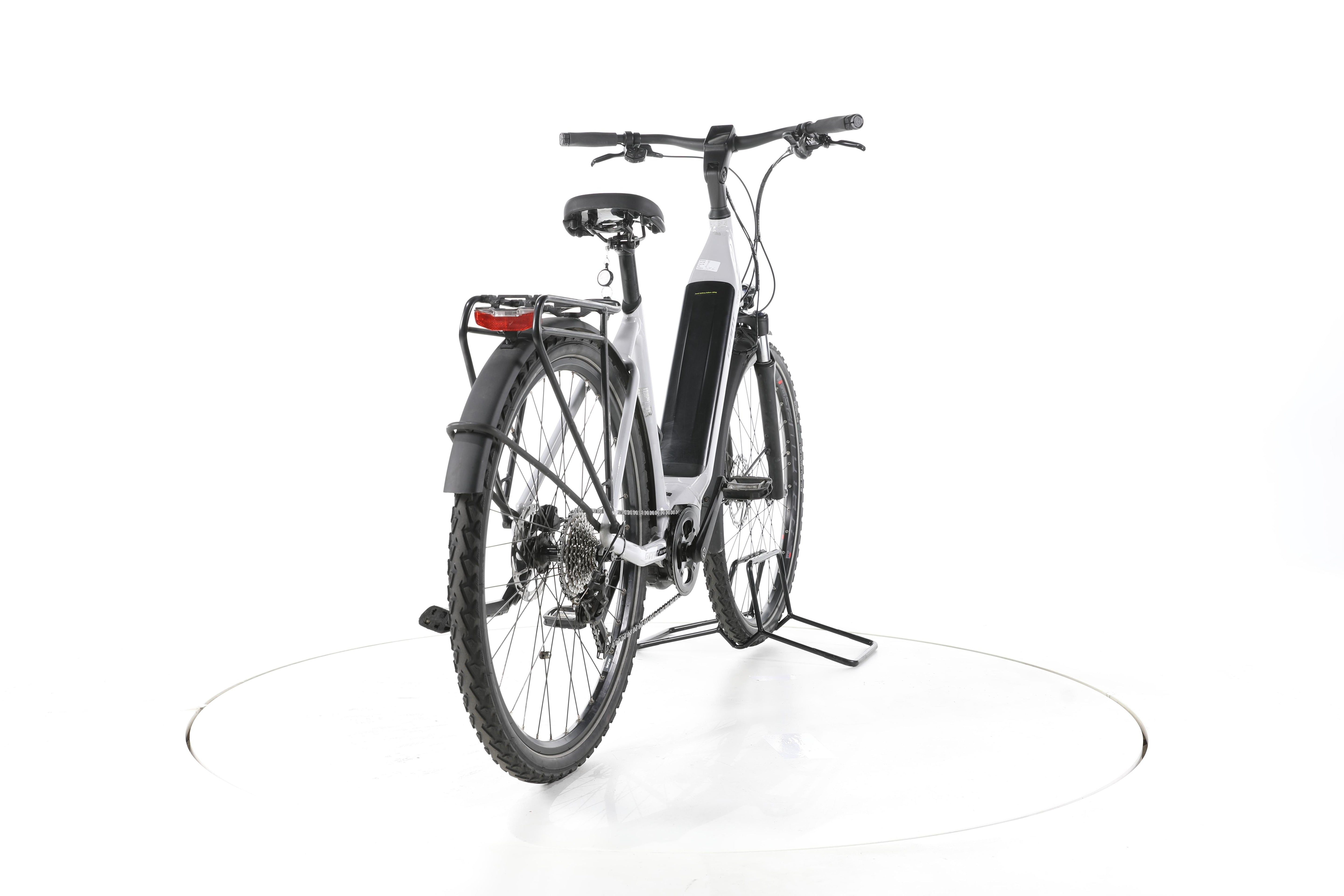 Giant DailyTour E+ 3 Trekking E-Bike Tiefeinsteiger - Image 11