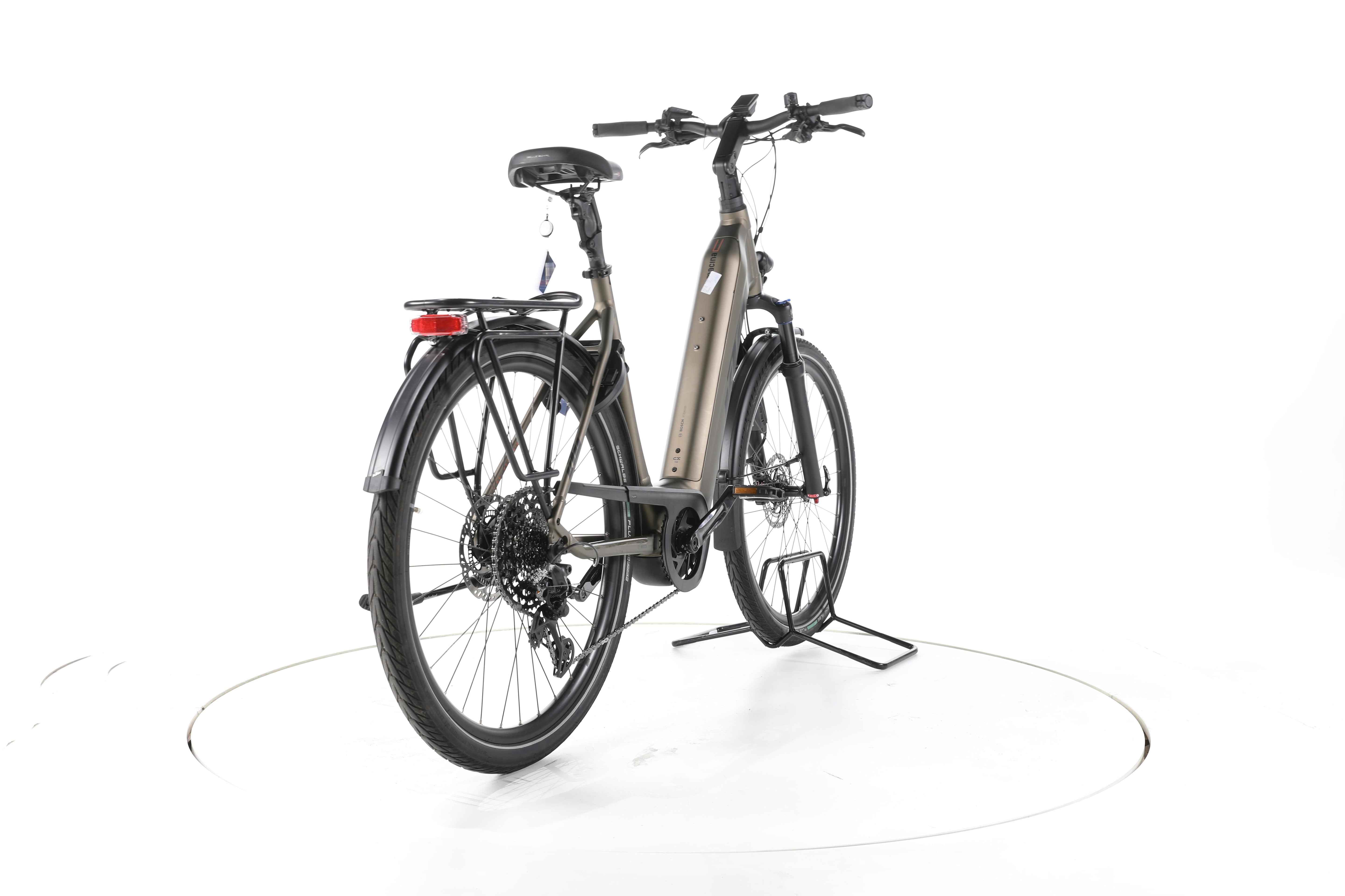 KTM Macina Style 720 ABS Trekking E-Bike Tiefeinsteiger - Image 11