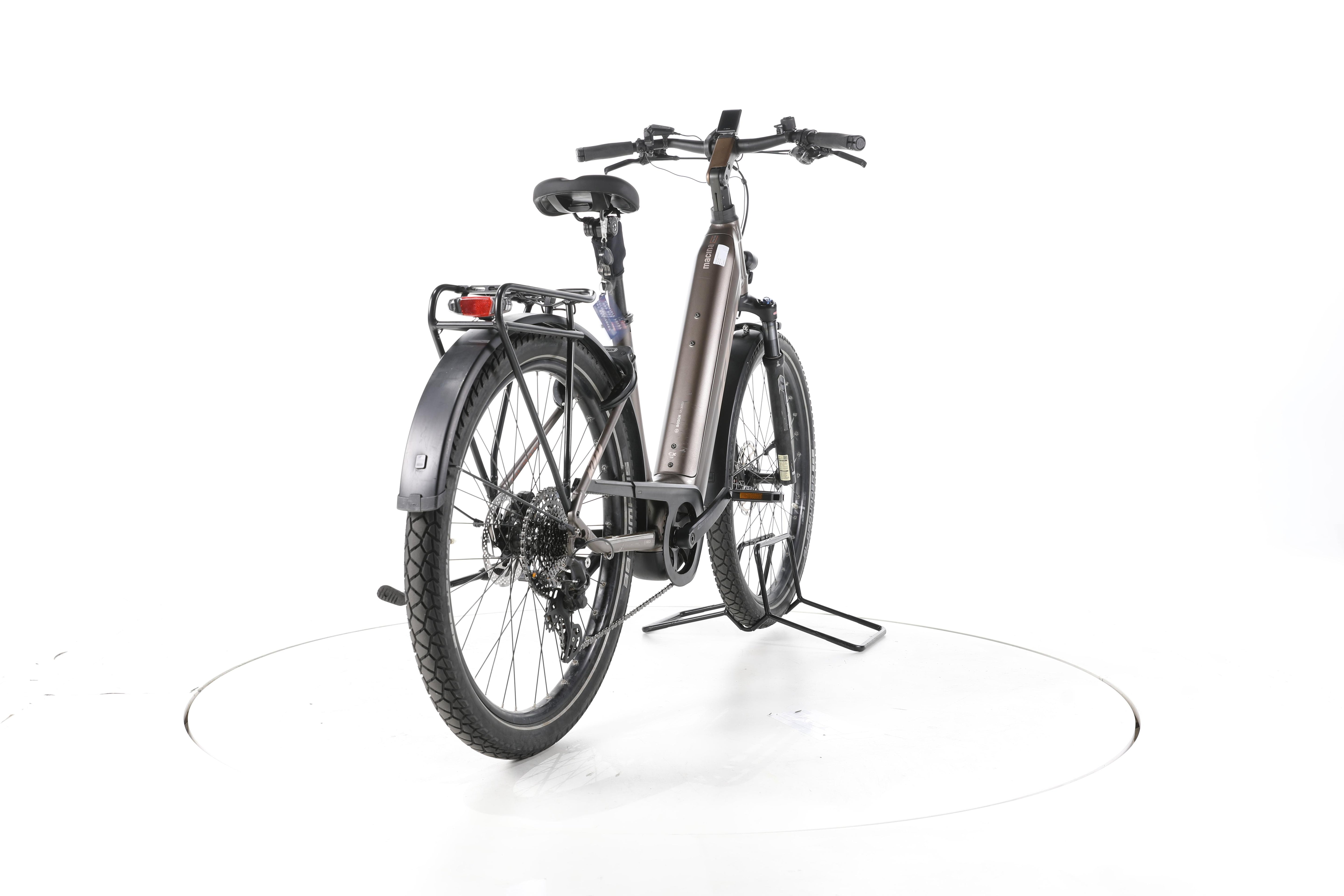 KTM Macina Gran 710 Trekking E-Bike Tiefeinsteiger - Image 11