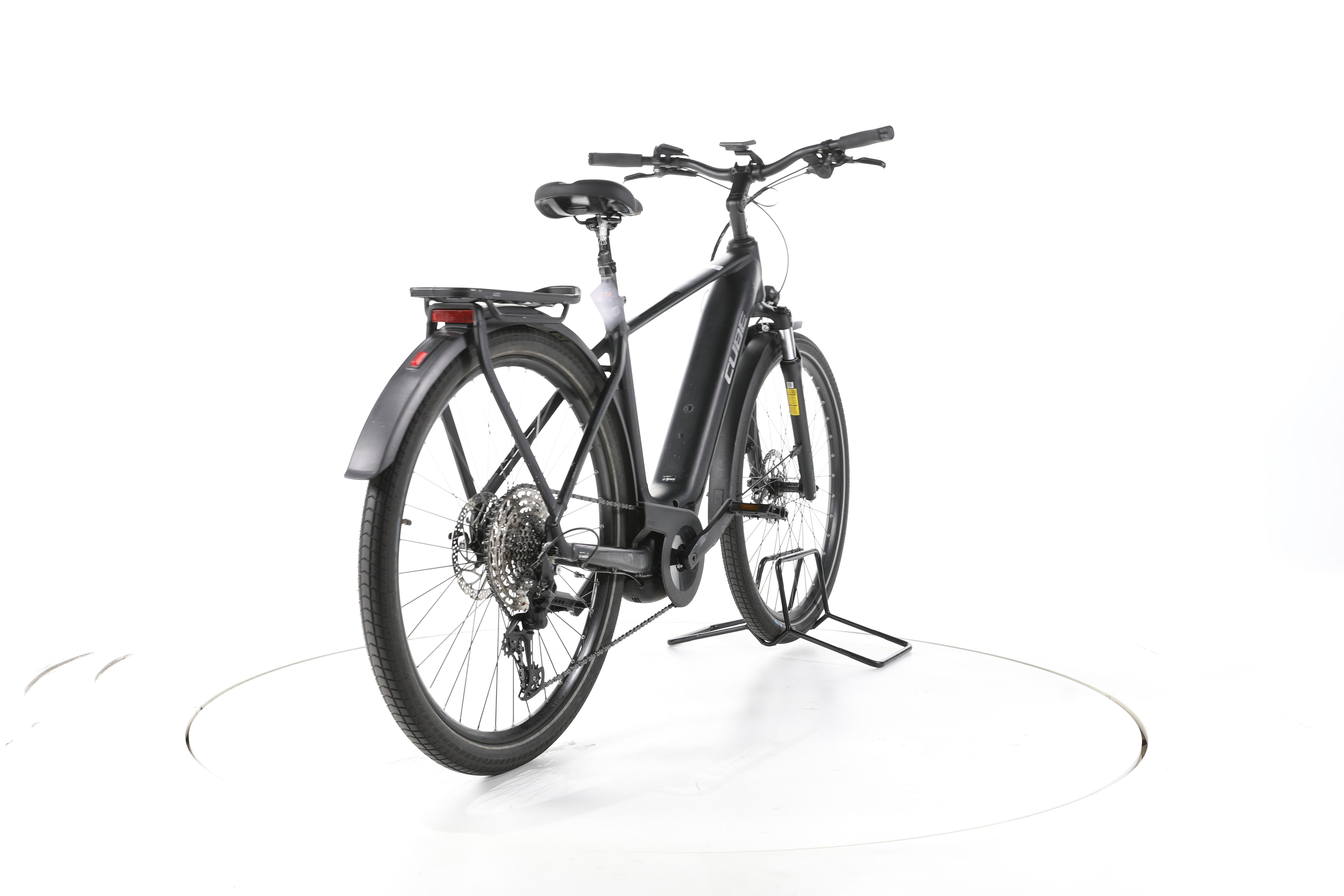 Cube Touring Hybrid Pro Trekking E-Bike - Image 11