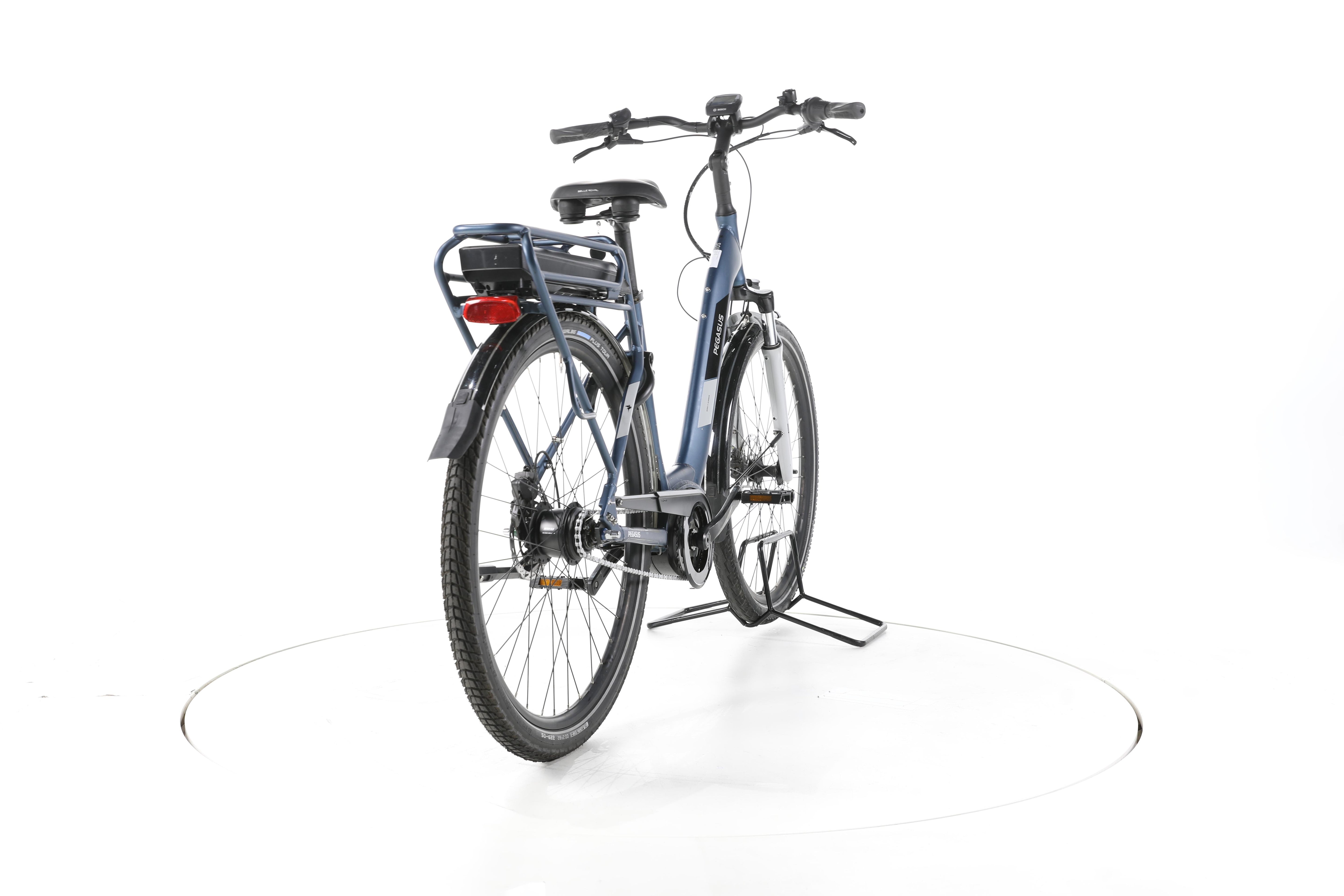 Pegasus Solero E8 City E-Bike Tiefeinsteiger - Image 11