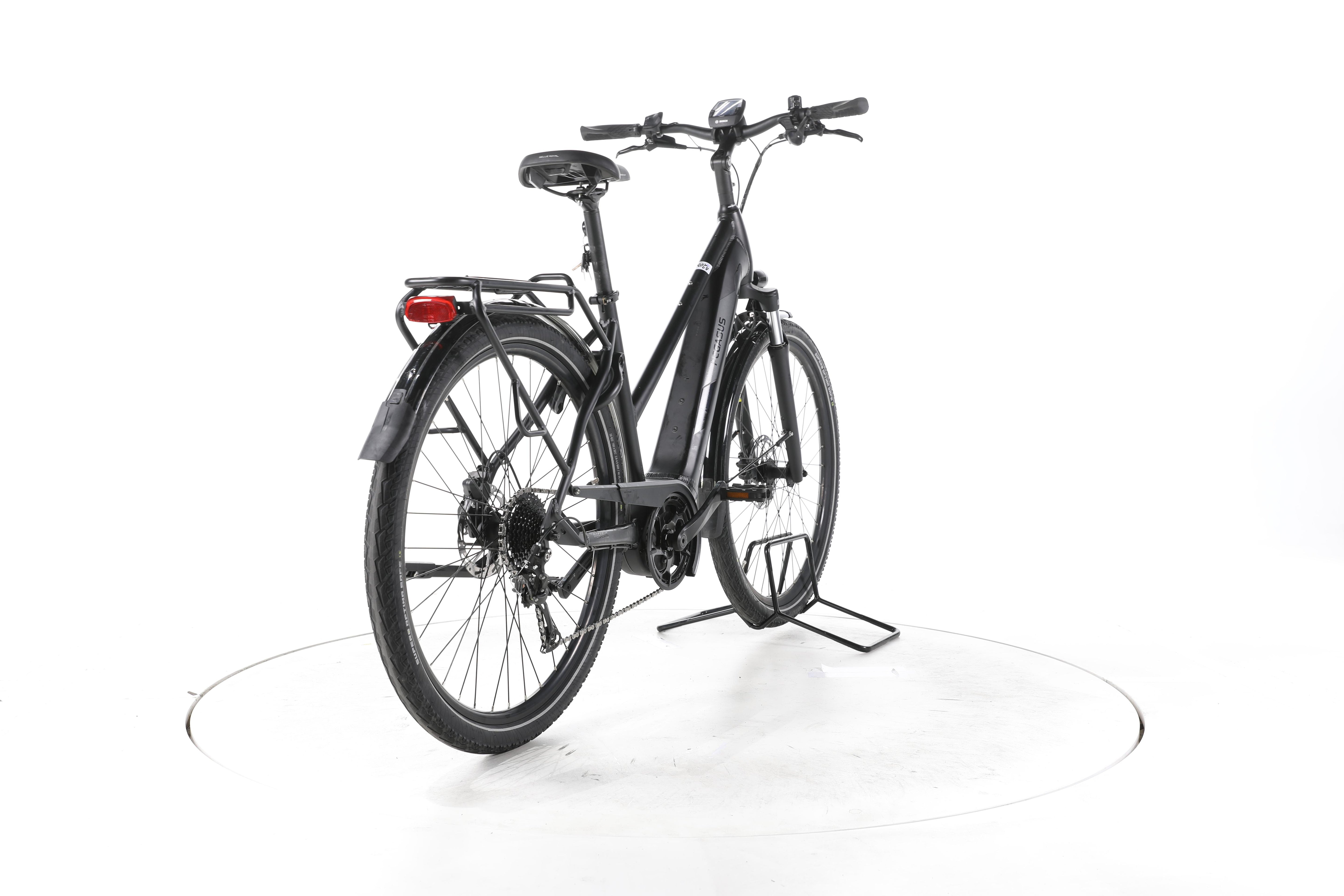 Pegasus Solero Evo 9 Trekking E-Bike - Image 11