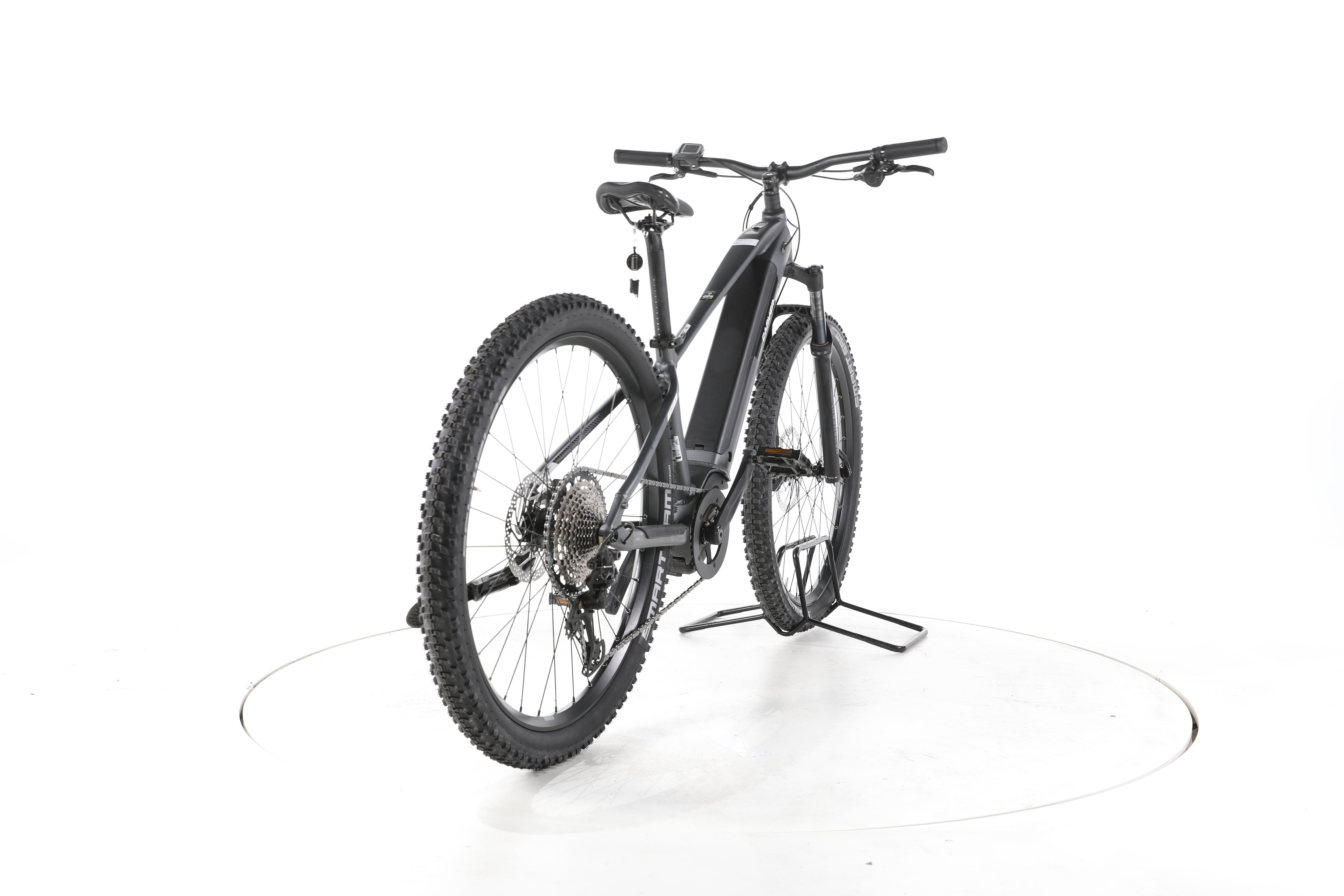 Carver Strict E.440 E-Bike - Image 11