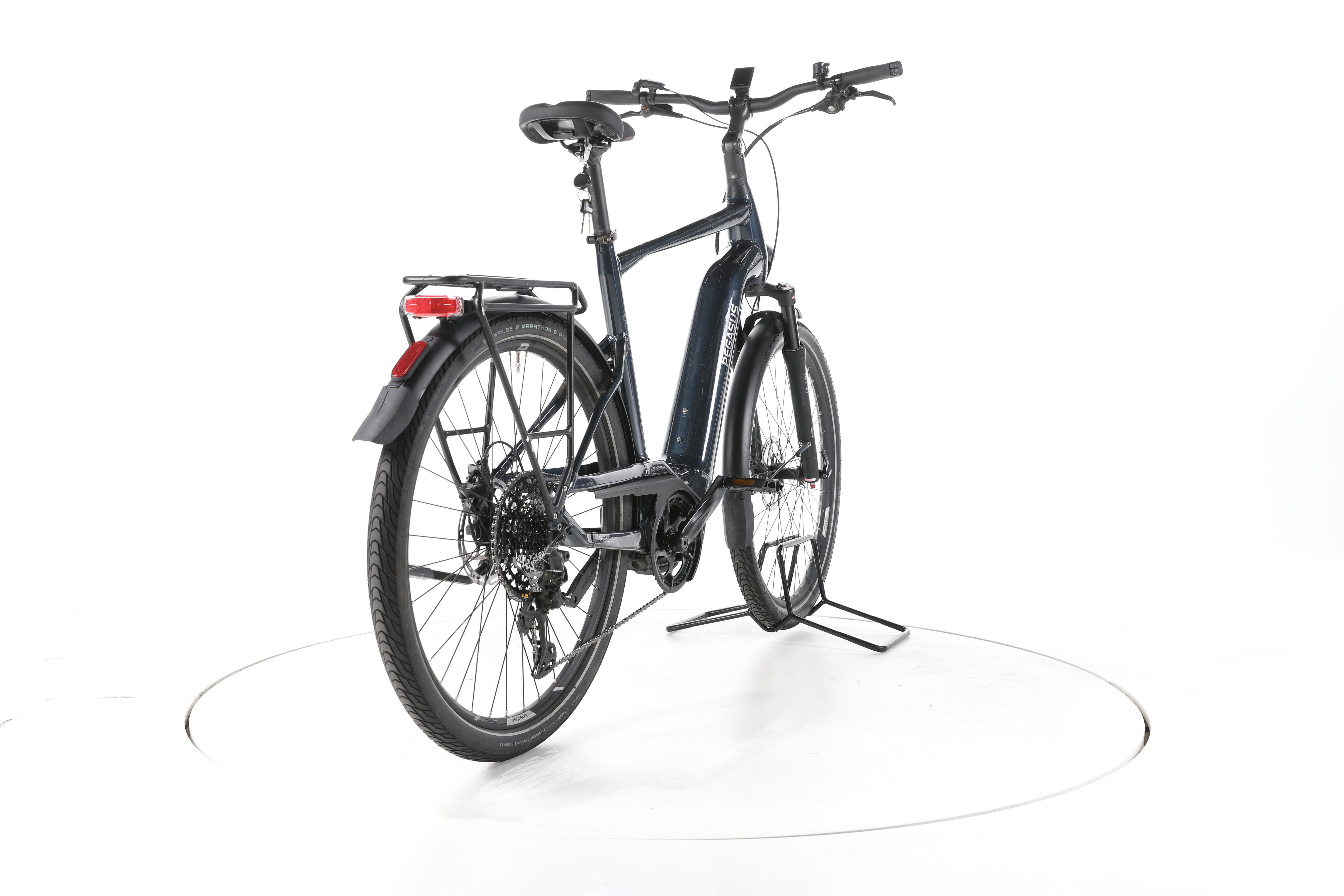 Pegasus Premio Evo 11 40Years Trekking E-Bike - Image 11